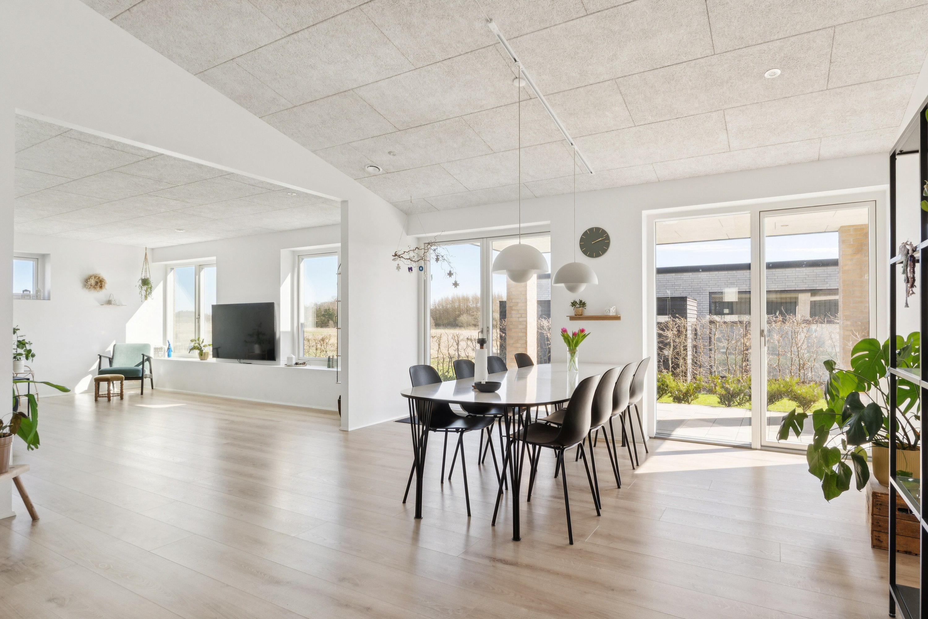 Fremhævet spisestue billede i fuldskærmstilstand. Billede af Jytte Borbergs Vej 17, 8620 Kjellerup