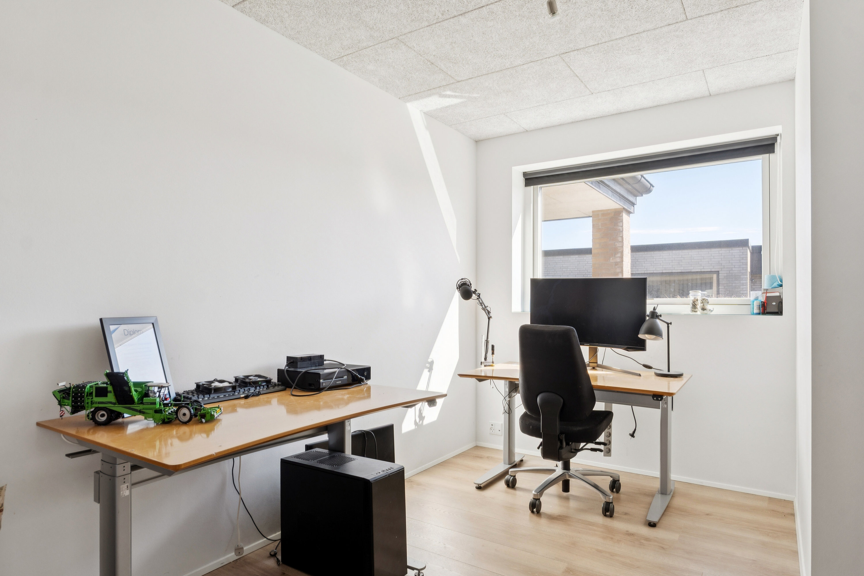 Fremhævet arbejdsværelse billede i fuldskærmstilstand. Billede af Jytte Borbergs Vej 17, 8620 Kjellerup