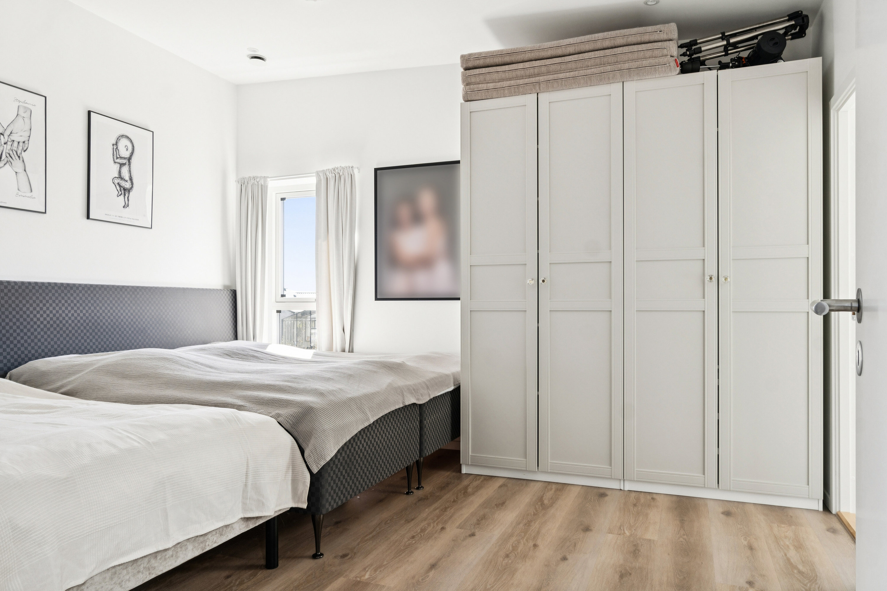 Fremhævet soveværelse billede i fuldskærmstilstand. Billede af Eskelunden 12, 4700 Næstved