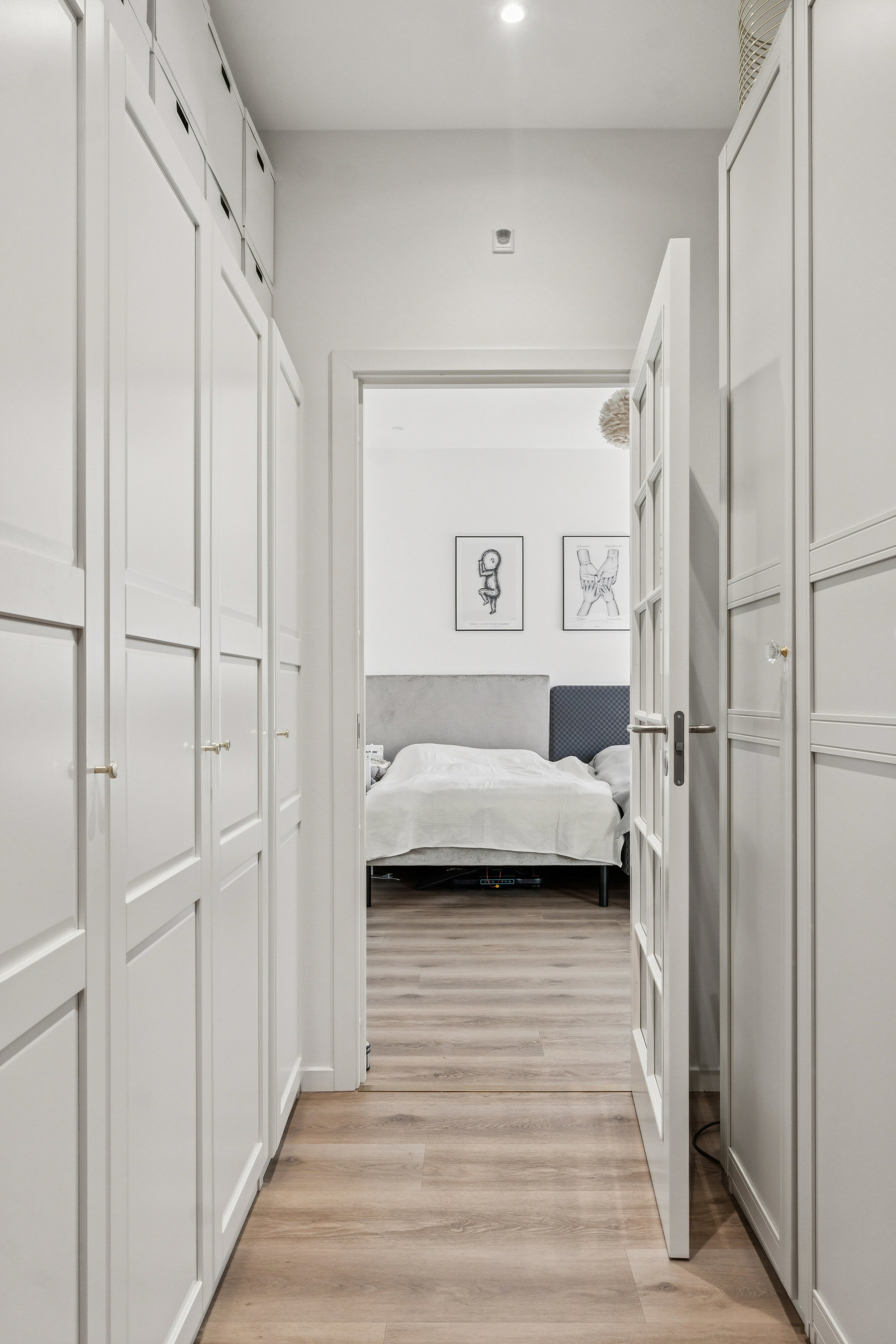 Fremhævet gang billede i fuldskærmstilstand. Billede af Eskelunden 12, 4700 Næstved