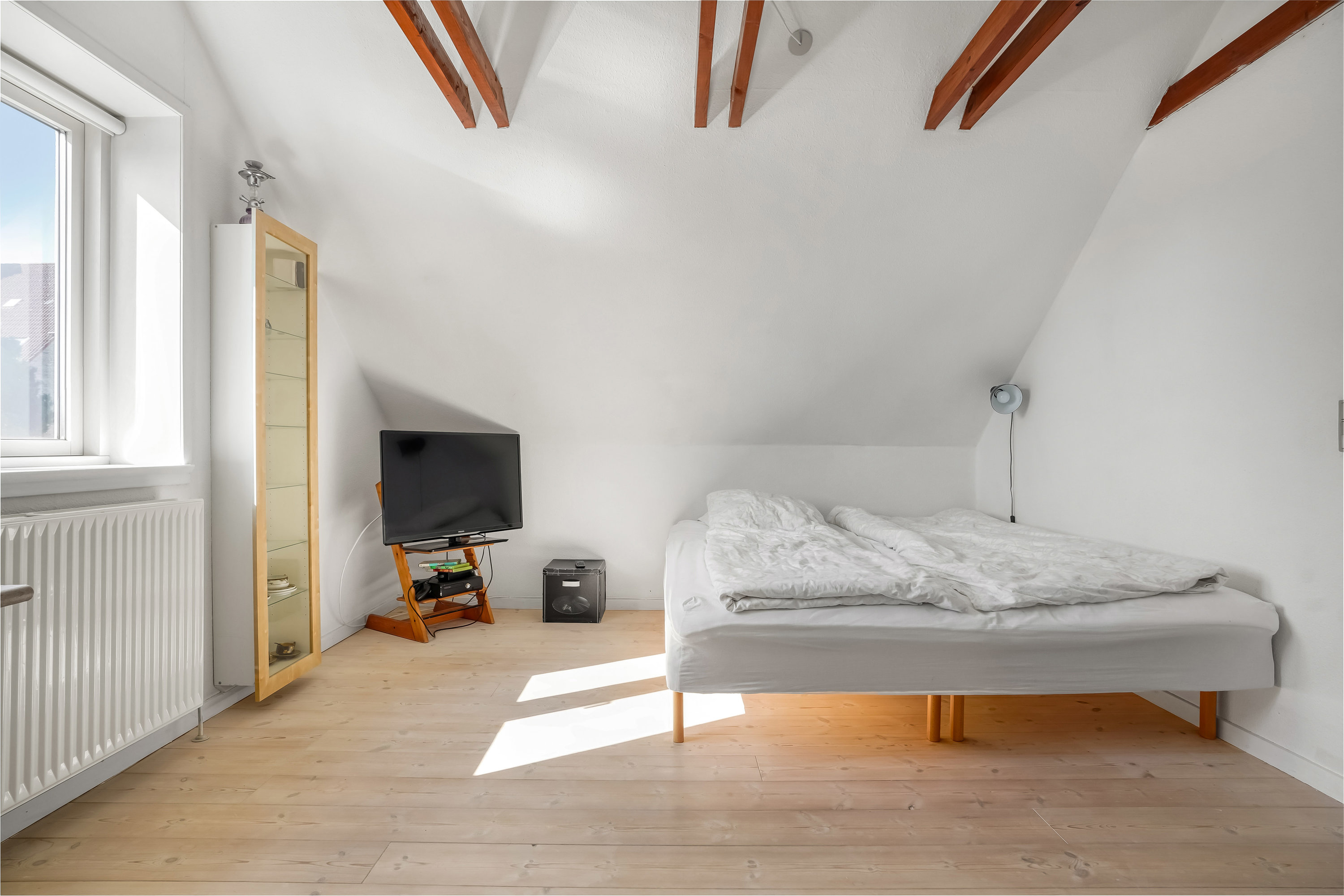 Fremhævet værelse billede i fuldskærmstilstand. Billede af Cederfeldsvej 11, 5230 Odense M