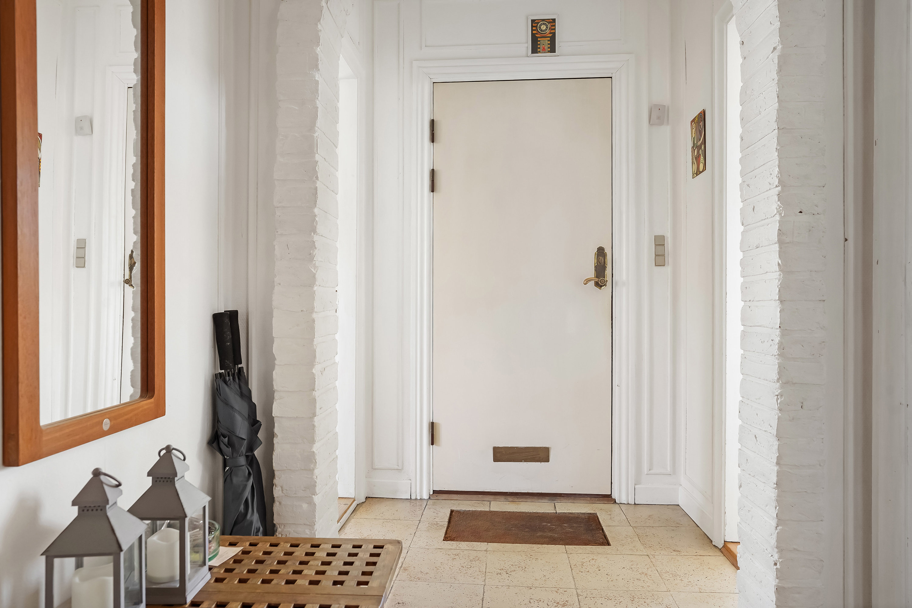 Fremhævet entré billede i fuldskærmstilstand. Billede af Cederfeldsvej 11, 5230 Odense M