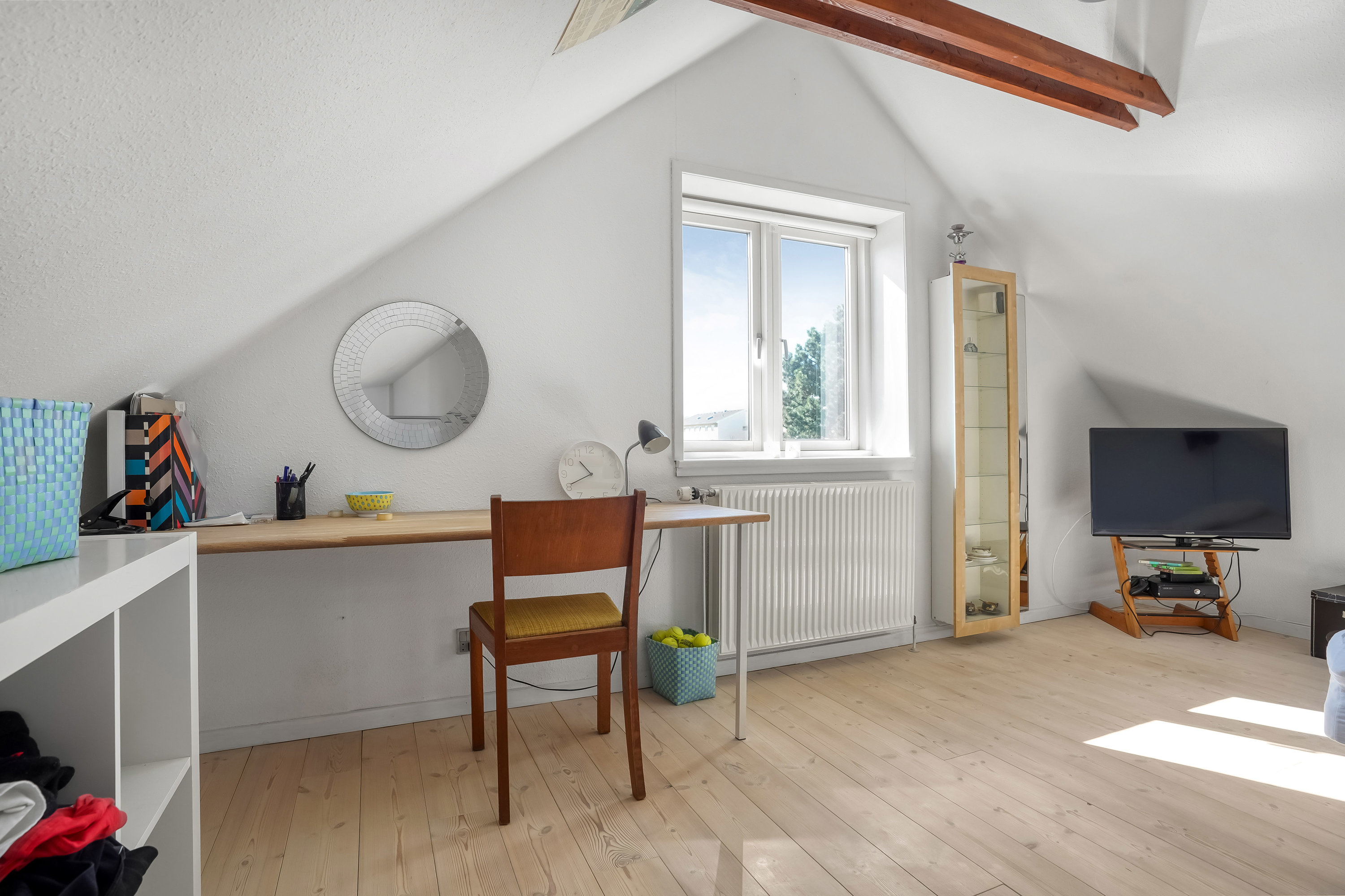 Fremhævet værelse billede i fuldskærmstilstand. Billede af Cederfeldsvej 11, 5230 Odense M