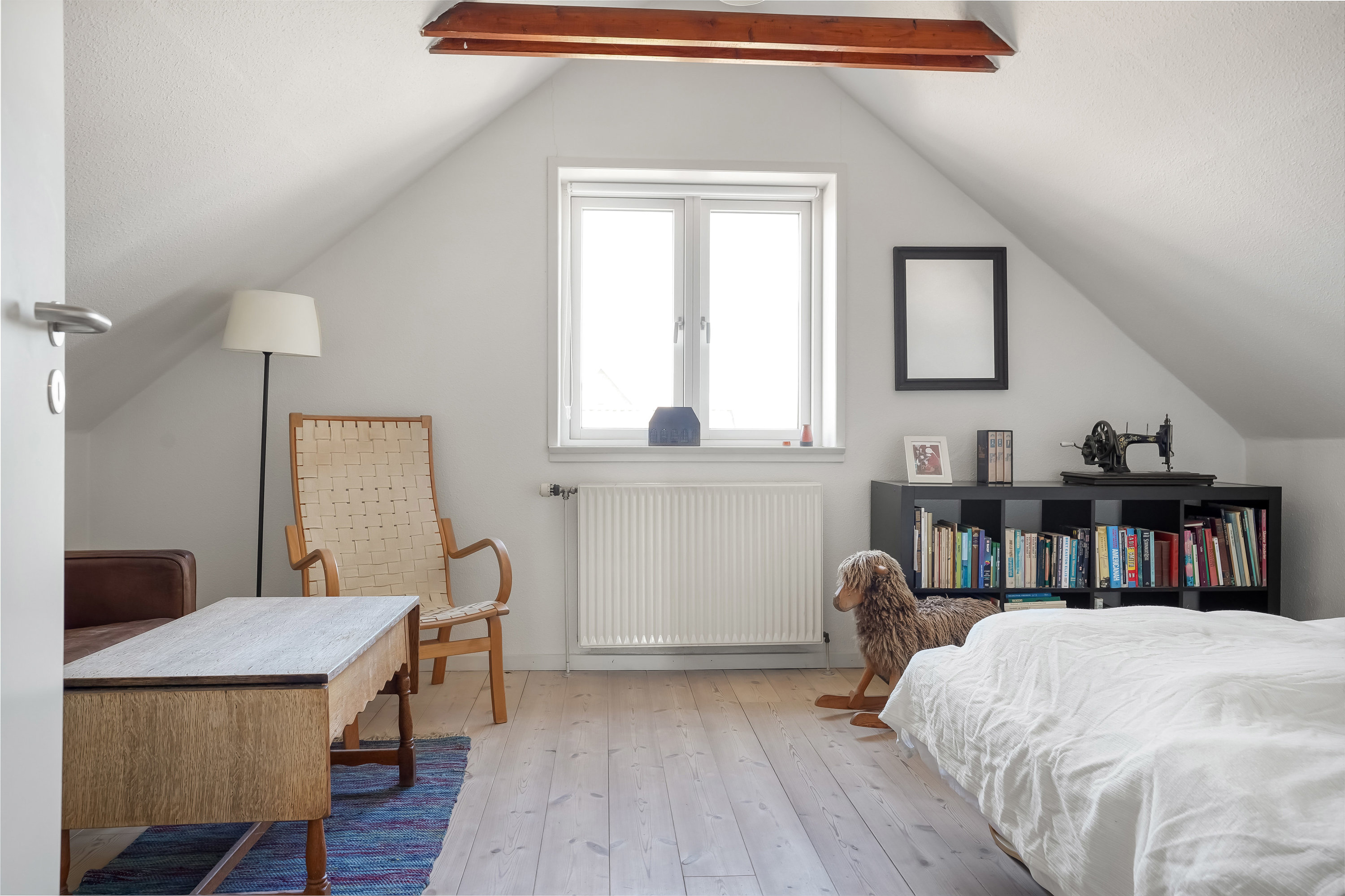 Fremhævet værelse billede i fuldskærmstilstand. Billede af Cederfeldsvej 11, 5230 Odense M