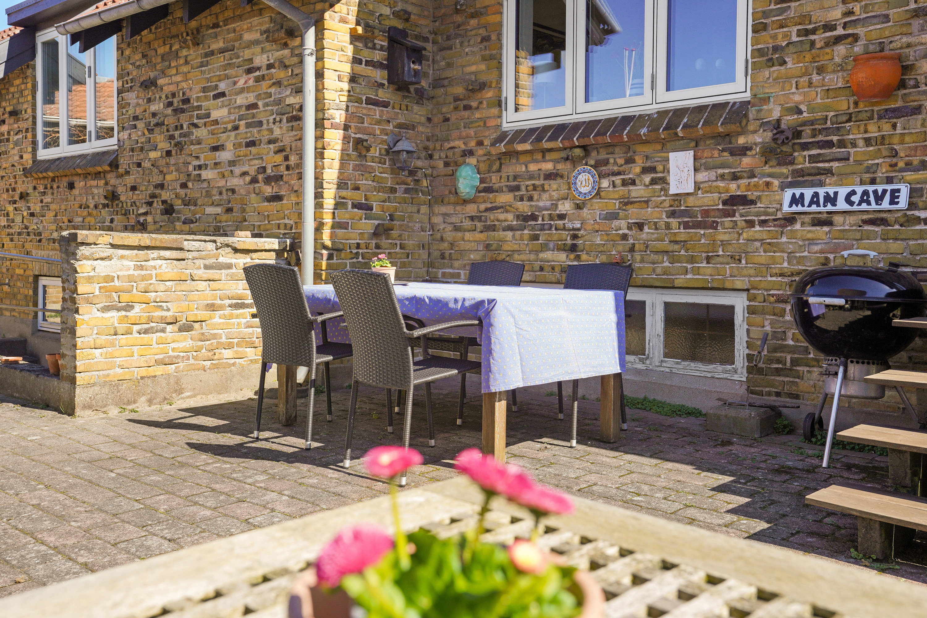 Fremhævet terrasse billede i fuldskærmstilstand. Billede af Cederfeldsvej 11, 5230 Odense M