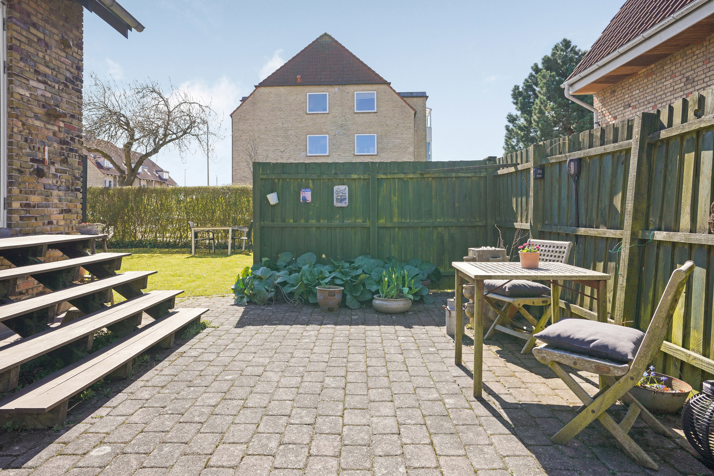 Fremhævet terrasse billede i fuldskærmstilstand. Billede af Cederfeldsvej 11, 5230 Odense M