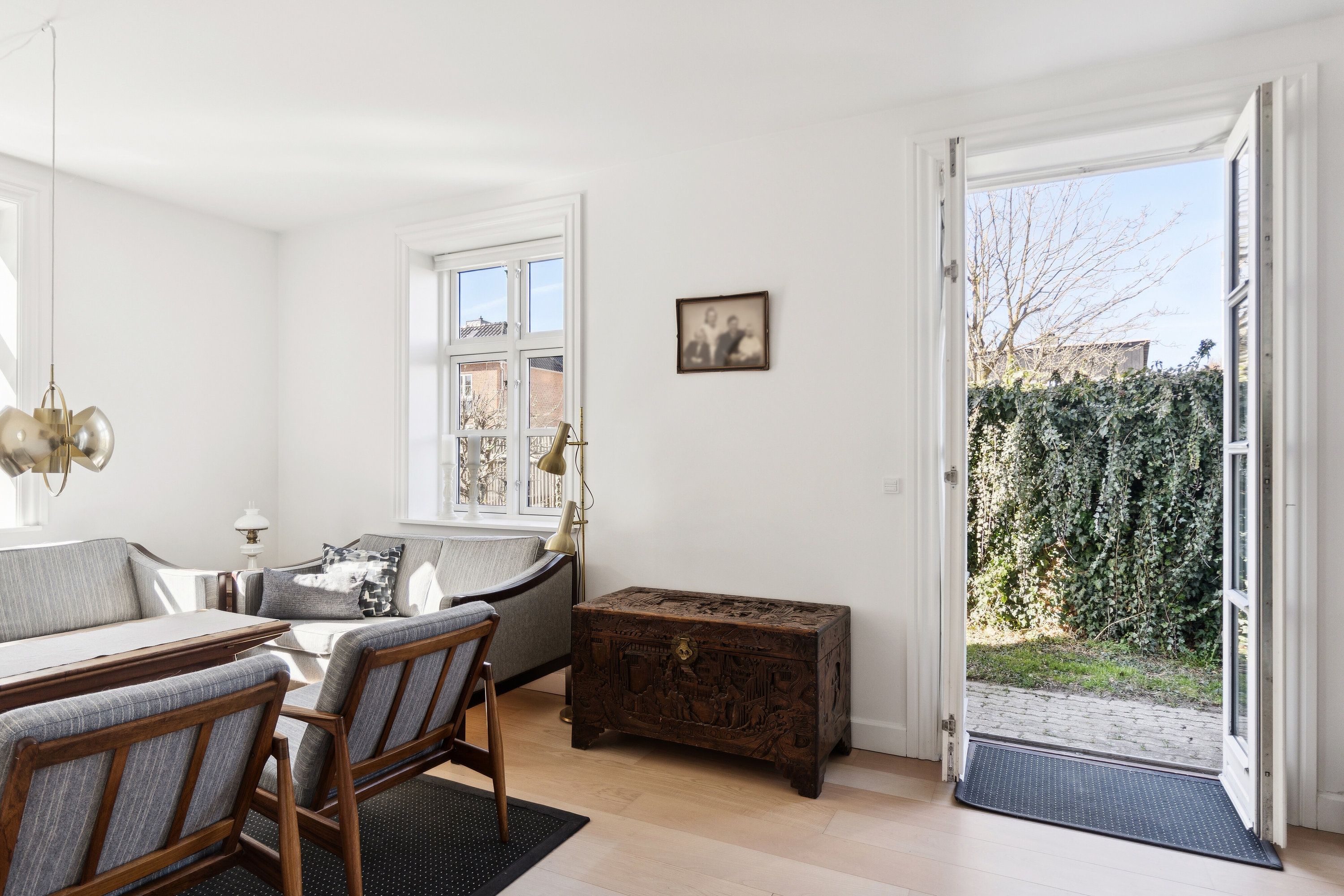 Fremhævet stue billede i fuldskærmstilstand. Billede af Nørre Alle 22, 2600 Glostrup