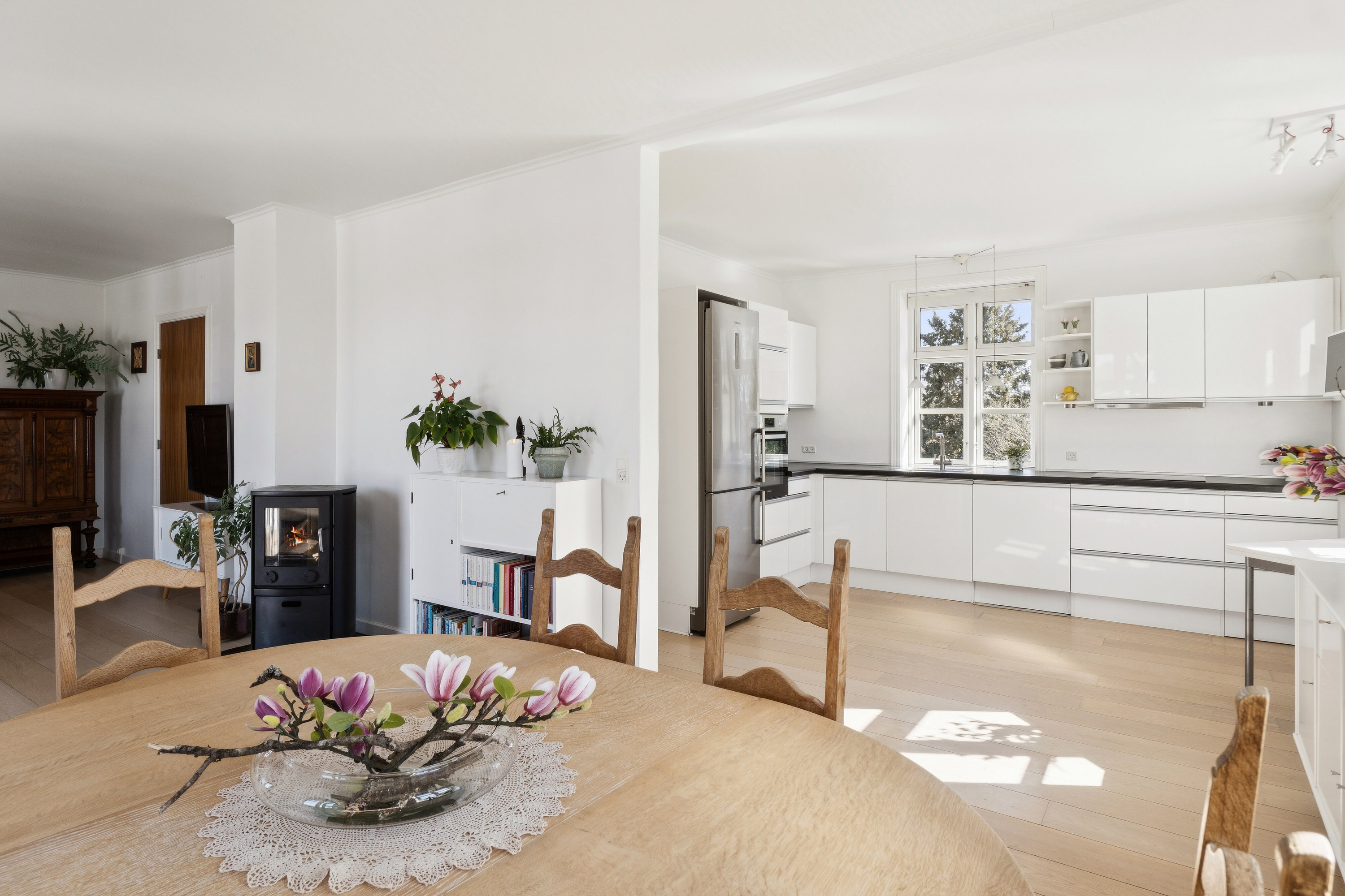 Fremhævet spisestue billede i fuldskærmstilstand. Billede af Nørre Alle 22, 2600 Glostrup