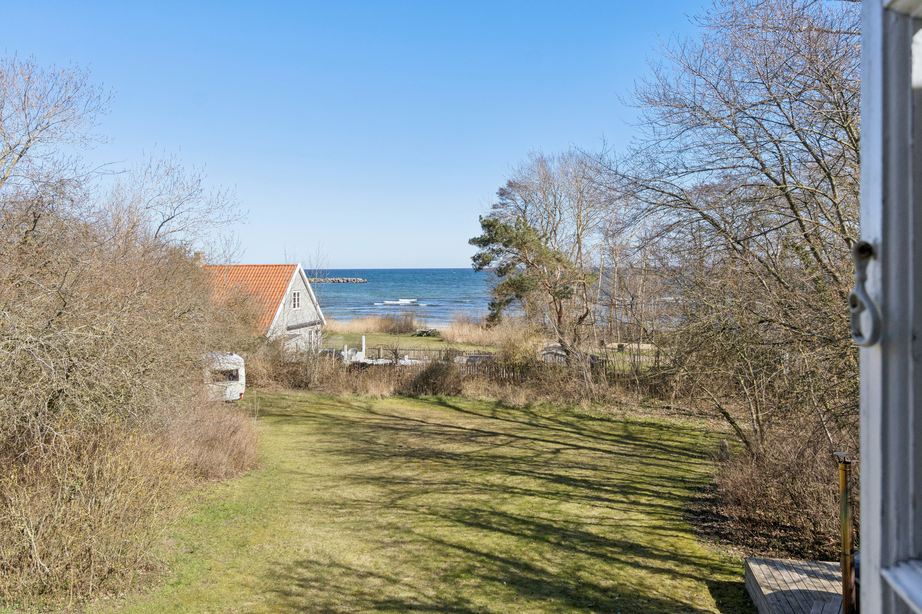 Fremhævet have billede i fuldskærmstilstand. Billede af Bøjerenden 7, Snogebæk, 3730 Nexø