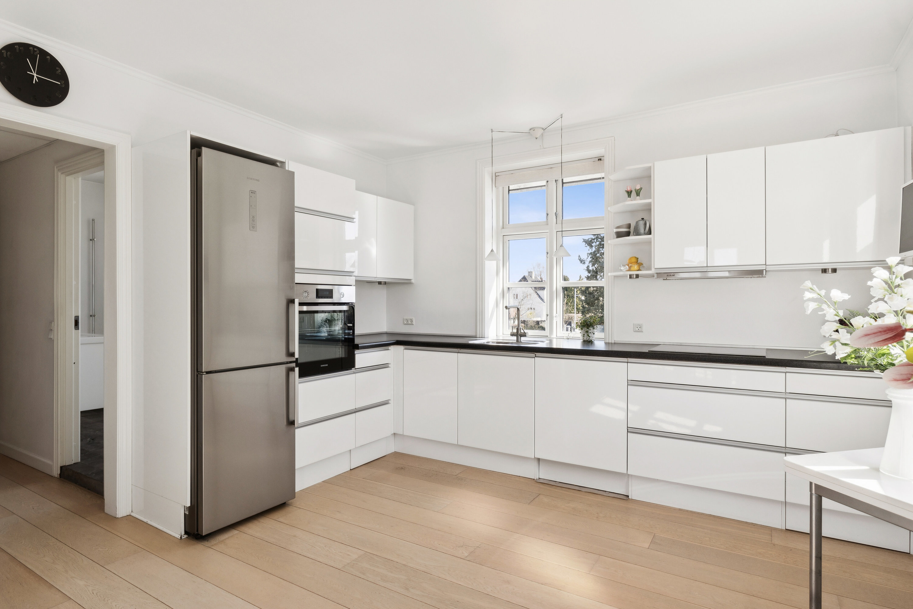 Fremhævet køkken billede i fuldskærmstilstand. Billede af Nørre Alle 22, 2600 Glostrup