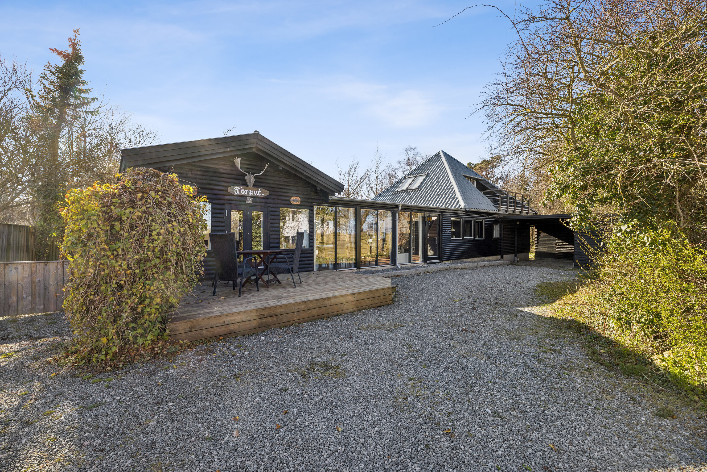 Fremhævet set fra vejen billede i fuldskærmstilstand. Billede af Kystvej 7, Maemosen, 5871 Frørup