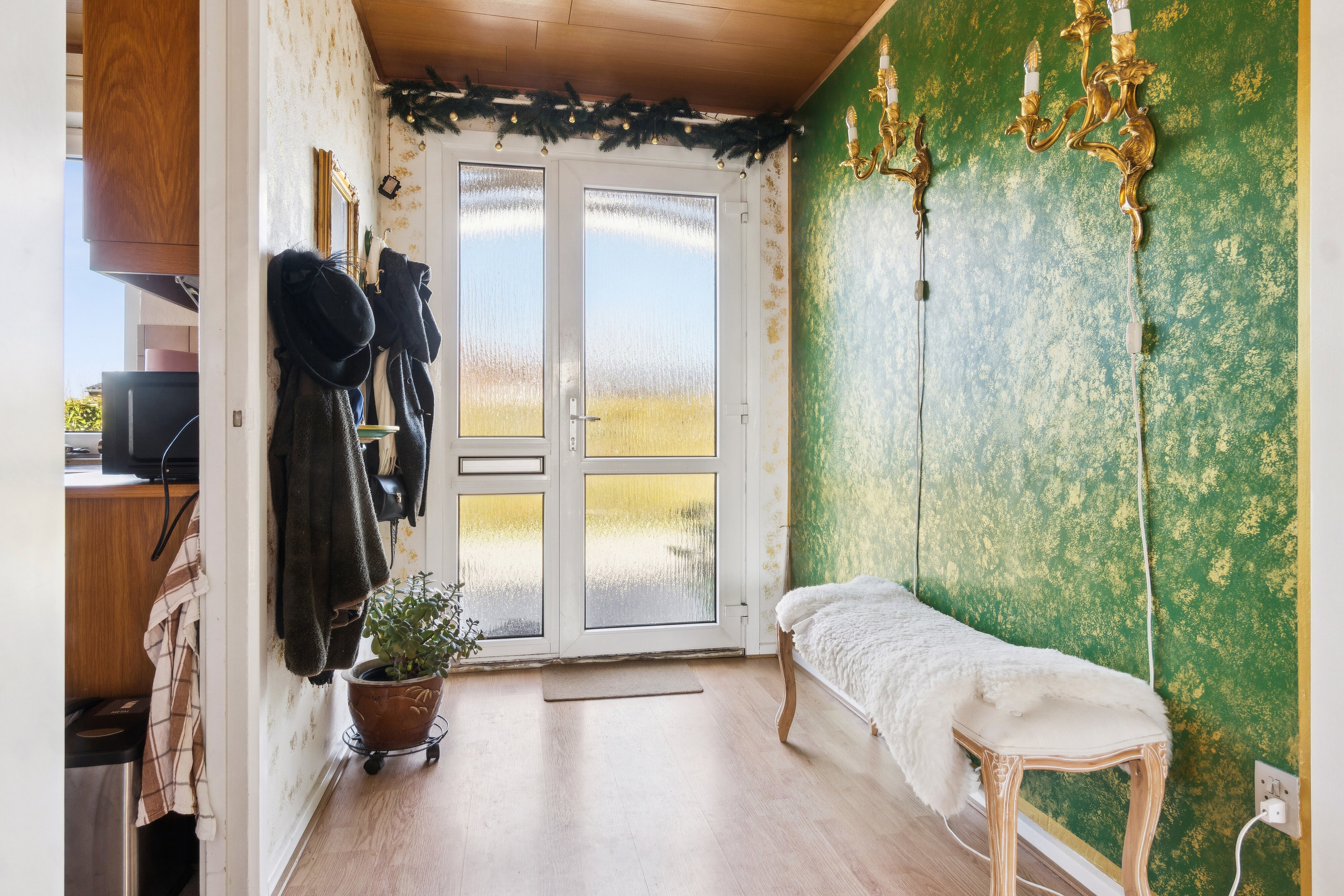 Fremhævet gang billede i fuldskærmstilstand. Billede af Kærmyssevej 11, Kregme, 3300 Frederiksværk