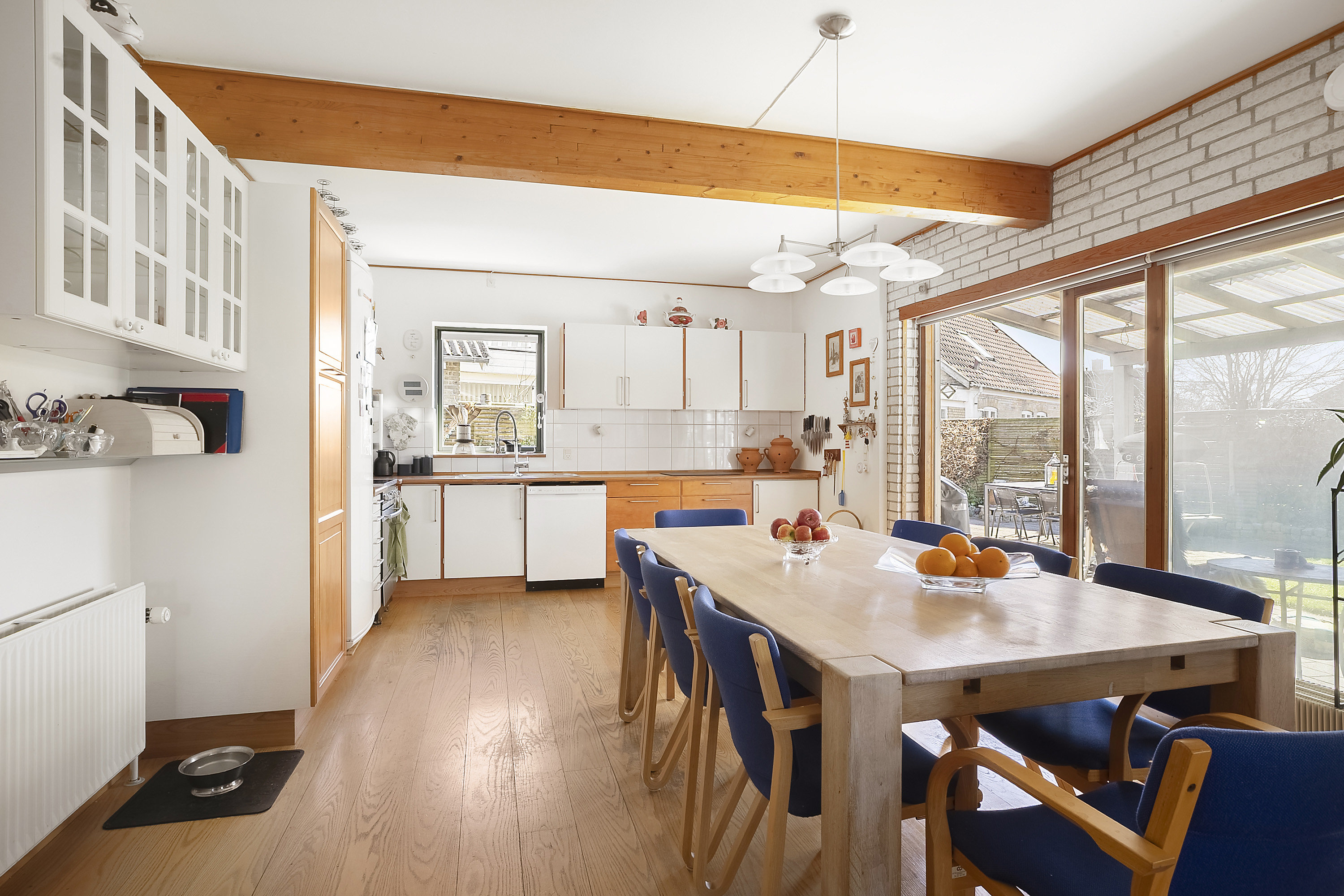 Fremhævet spisestue billede i fuldskærmstilstand. Billede af Aarø 162, 6100 Haderslev