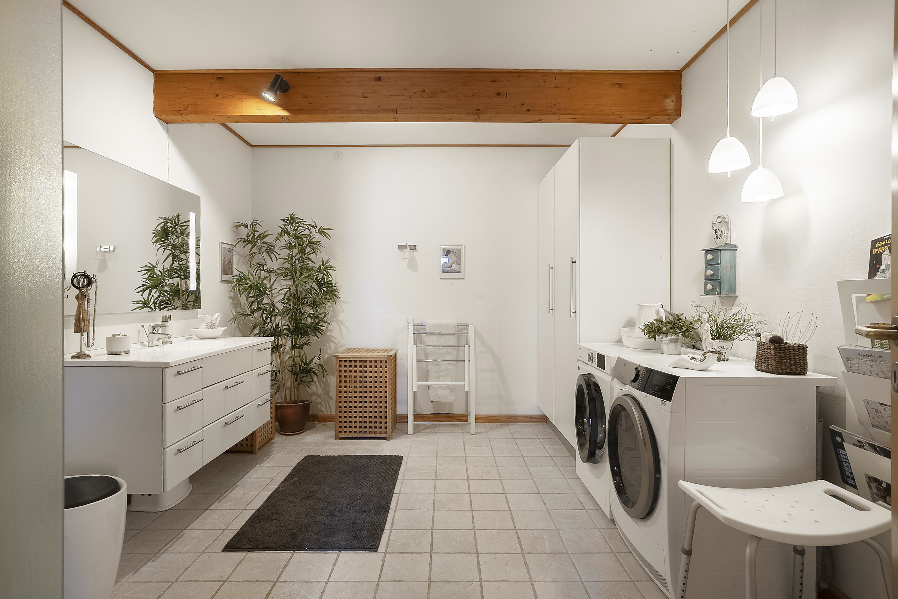 Fremhævet badeværelse billede i fuldskærmstilstand. Billede af Aarø 162, 6100 Haderslev