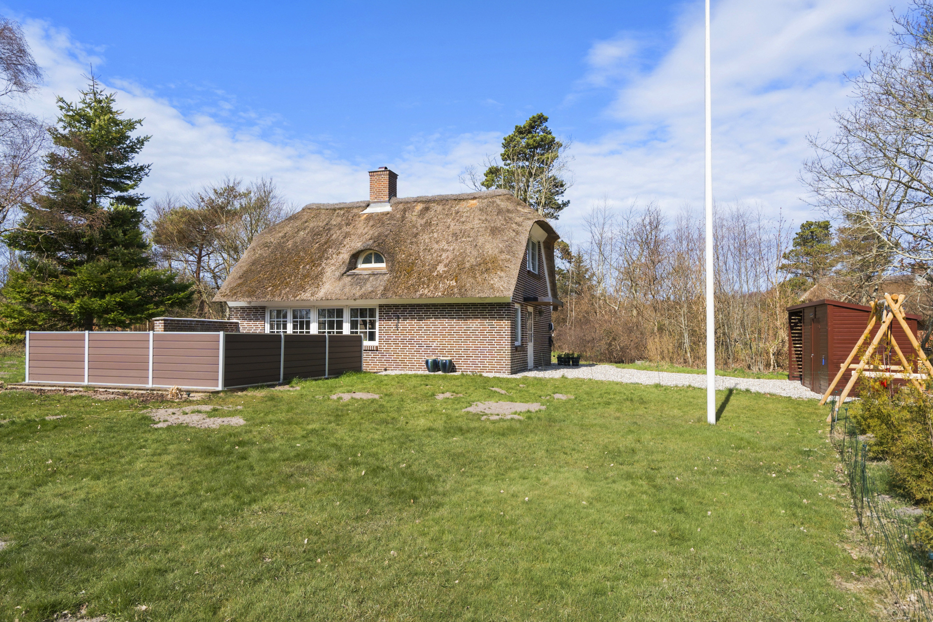 Fremhævet ejendommen billede i fuldskærmstilstand. Billede af Vester Mosevej 55, Husby, 6990 Ulfborg