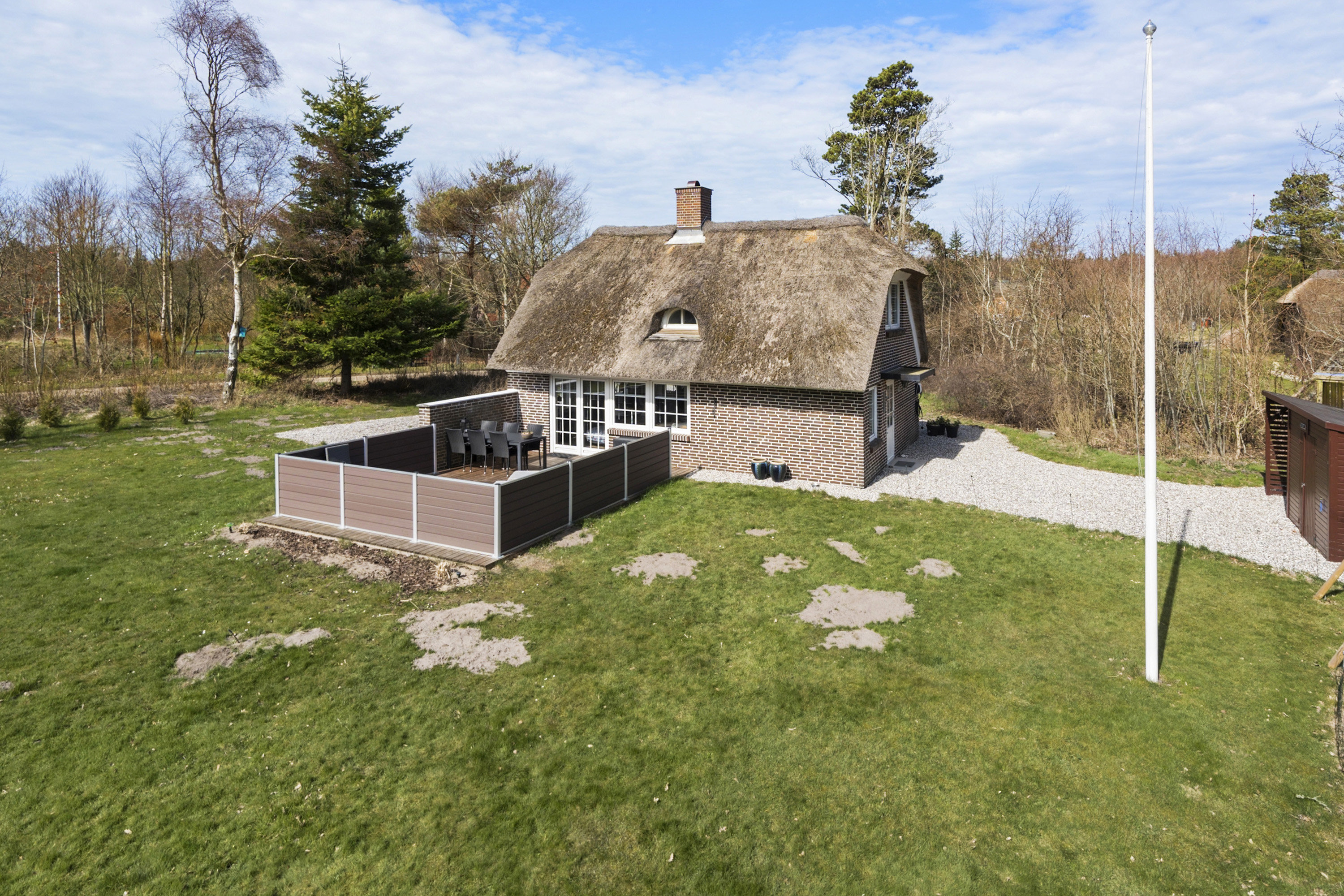 Fremhævet ejendommen billede i fuldskærmstilstand. Billede af Vester Mosevej 55, Husby, 6990 Ulfborg