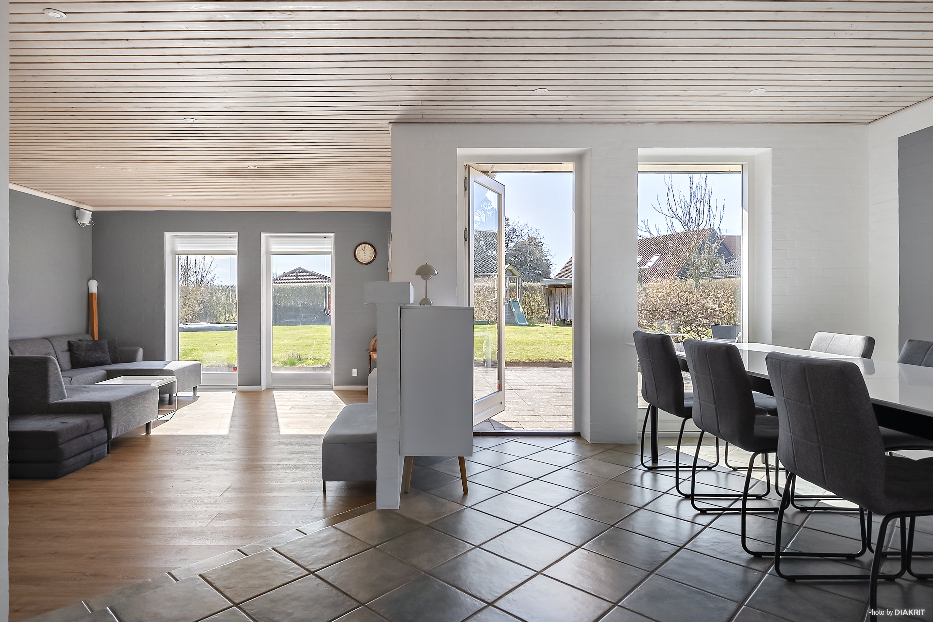 Fremhævet spisestue billede i fuldskærmstilstand. Billede af Krabbes Ager 14, 8300 Odder