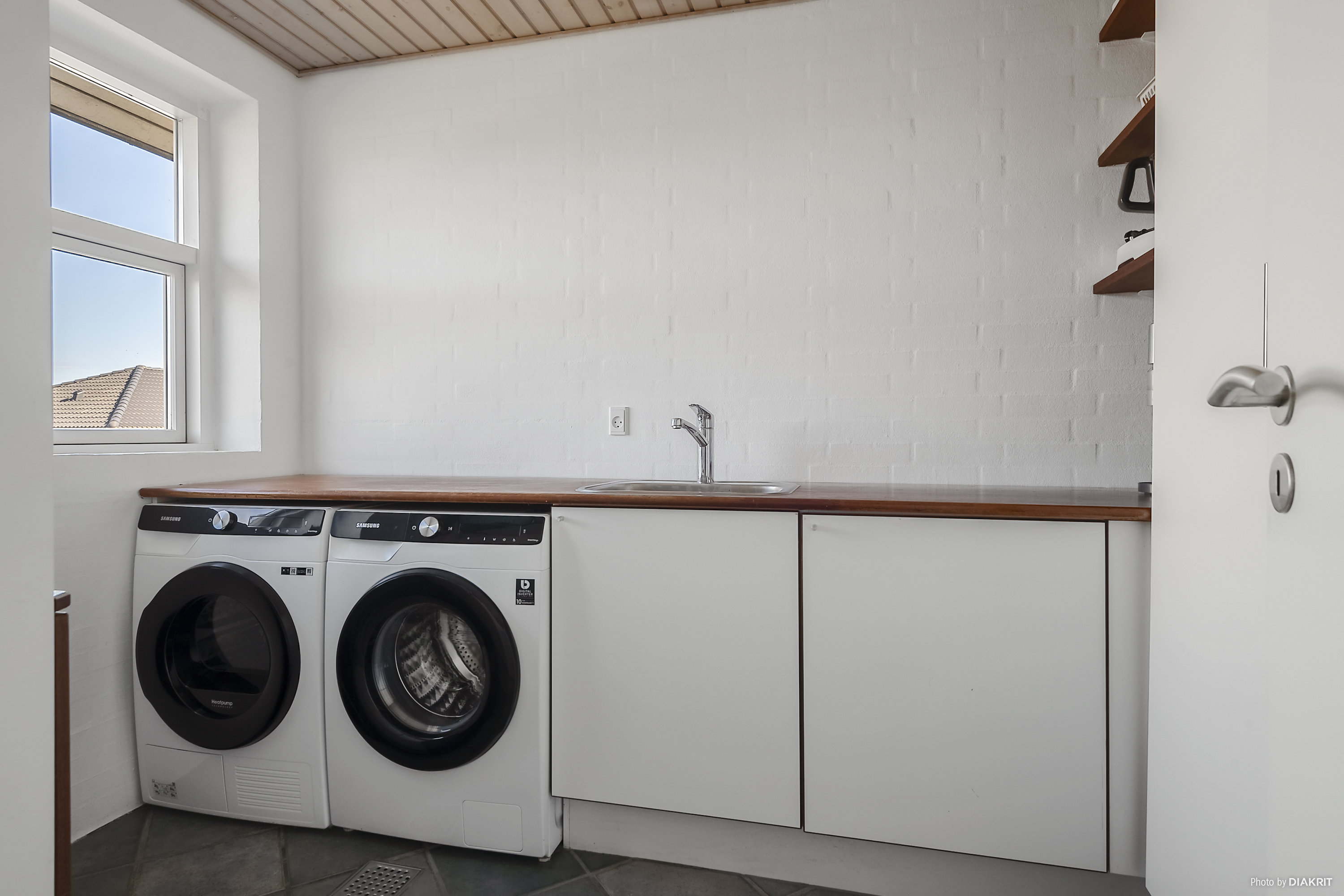 Fremhævet værelse billede i fuldskærmstilstand. Billede af Krabbes Ager 14, 8300 Odder