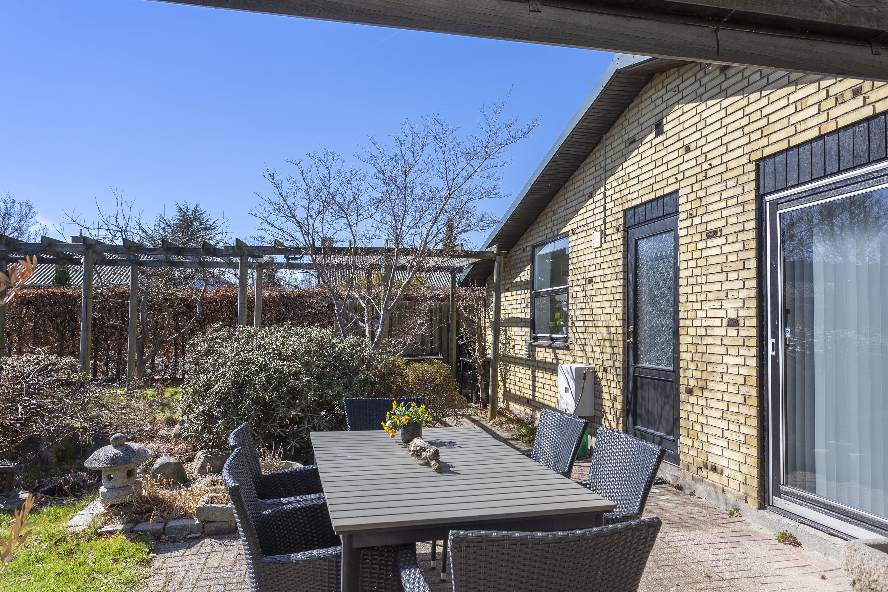 Fremhævet terrasse billede i fuldskærmstilstand. Billede af Skebyvej 32, 2740 Skovlunde