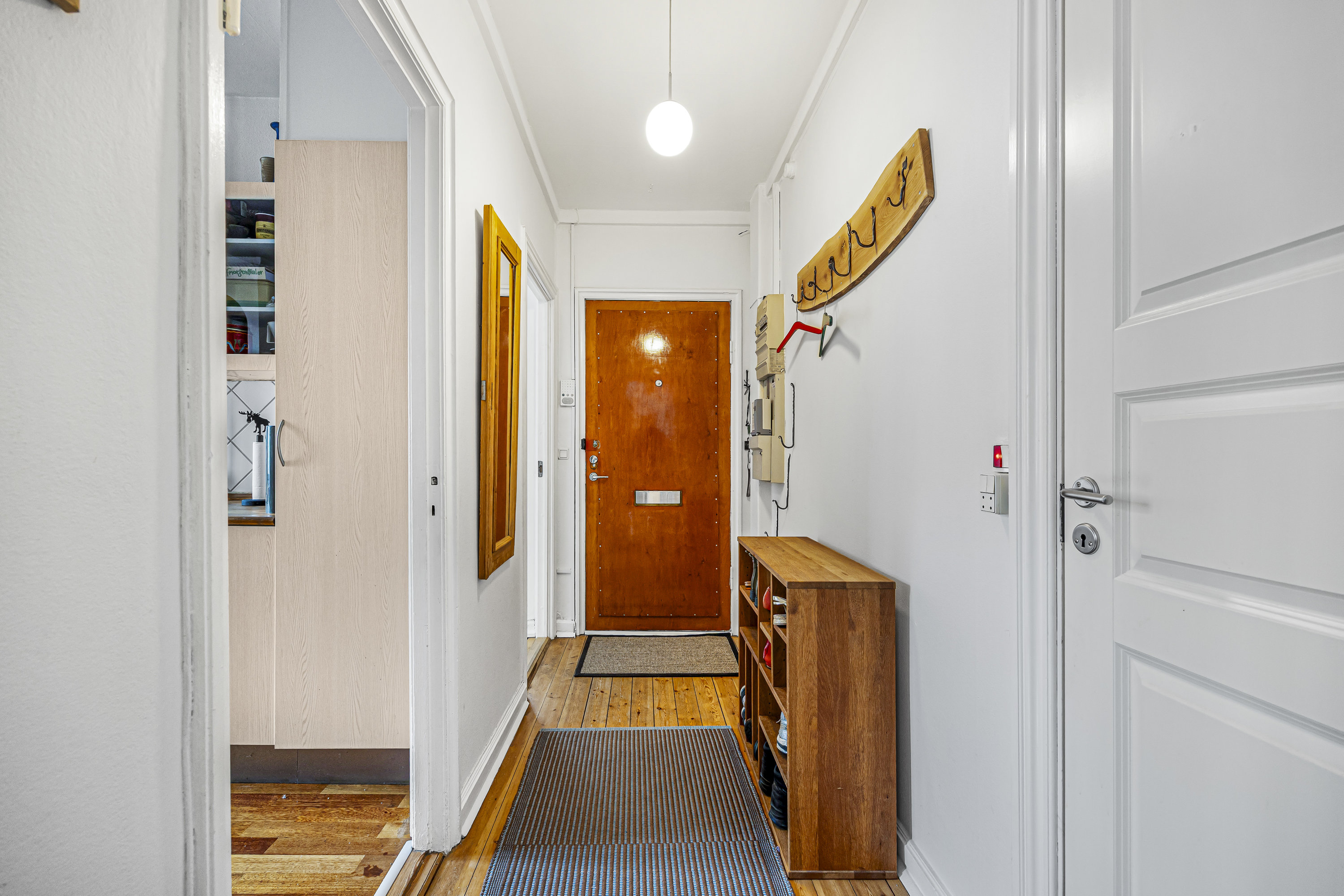 Fremhævet  billede i fuldskærmstilstand. Billede af Mariendalsvej 10, 2. th., 2000 Frederiksberg