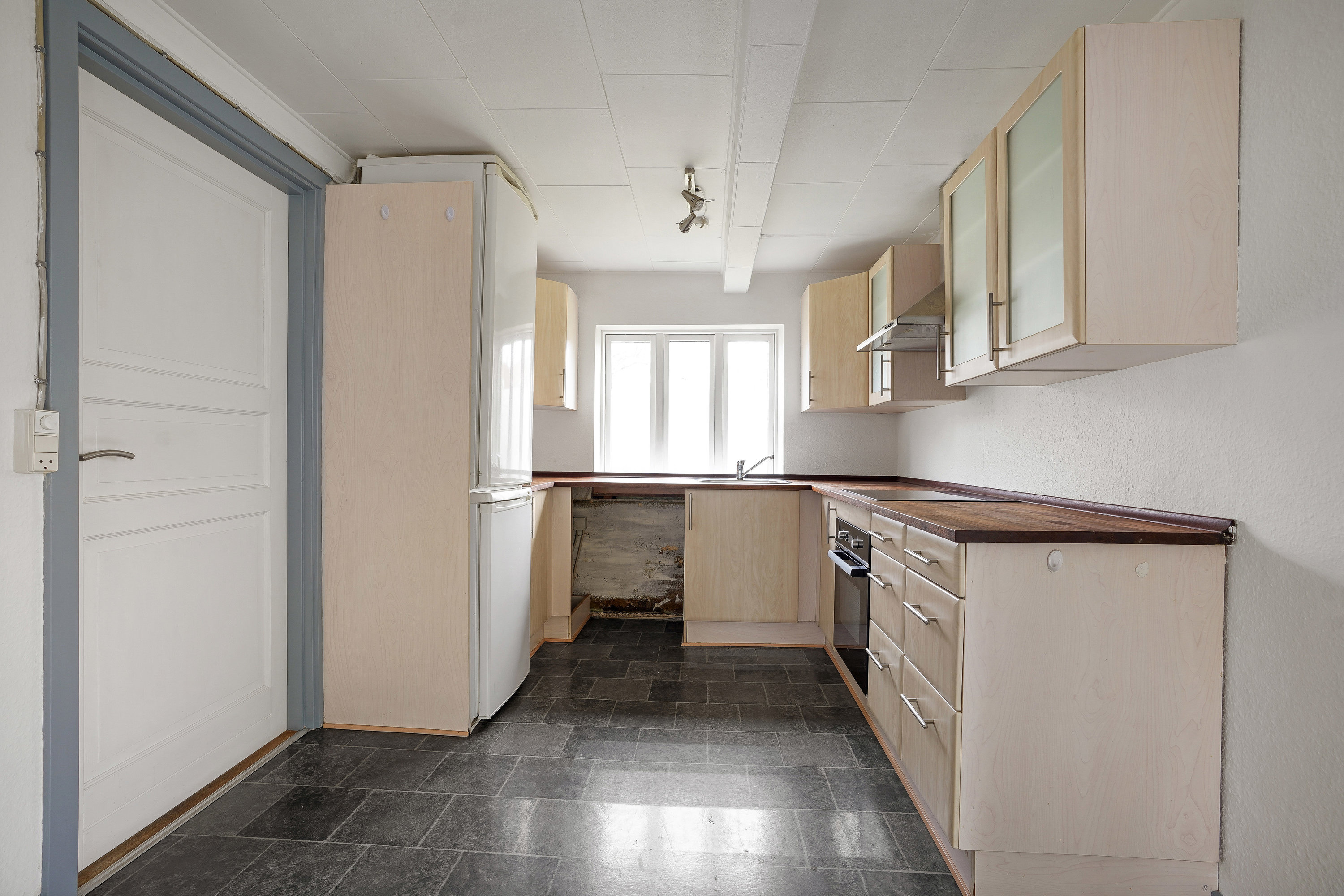 Fremhævet køkken billede i fuldskærmstilstand. Billede af Hvejselvej 77, Hvejsel, 7300 Jelling