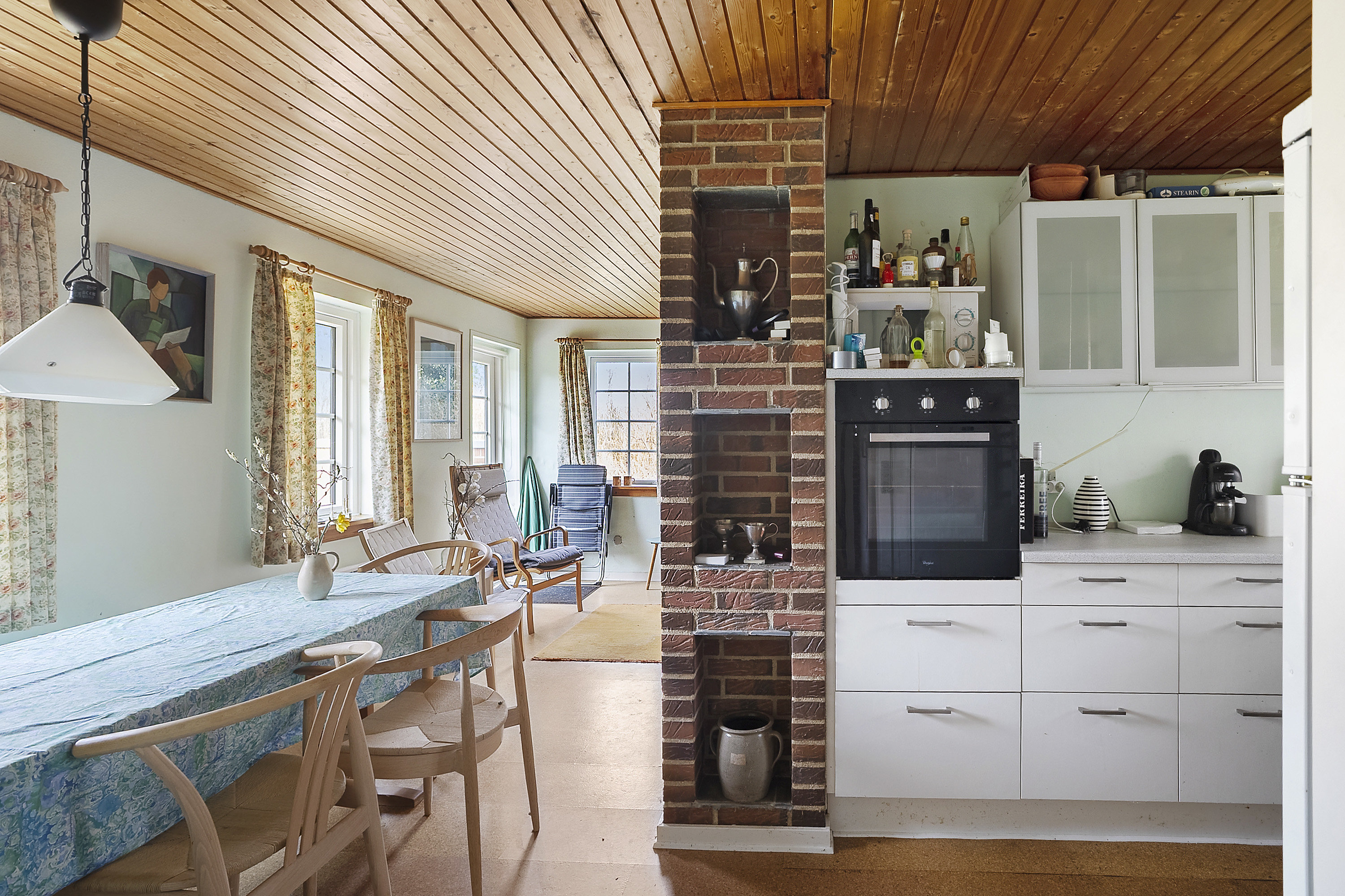 Fremhævet spisekøkken billede i fuldskærmstilstand. Billede af Hummelmosevej 17, Vedersø, 6990 Ulfborg