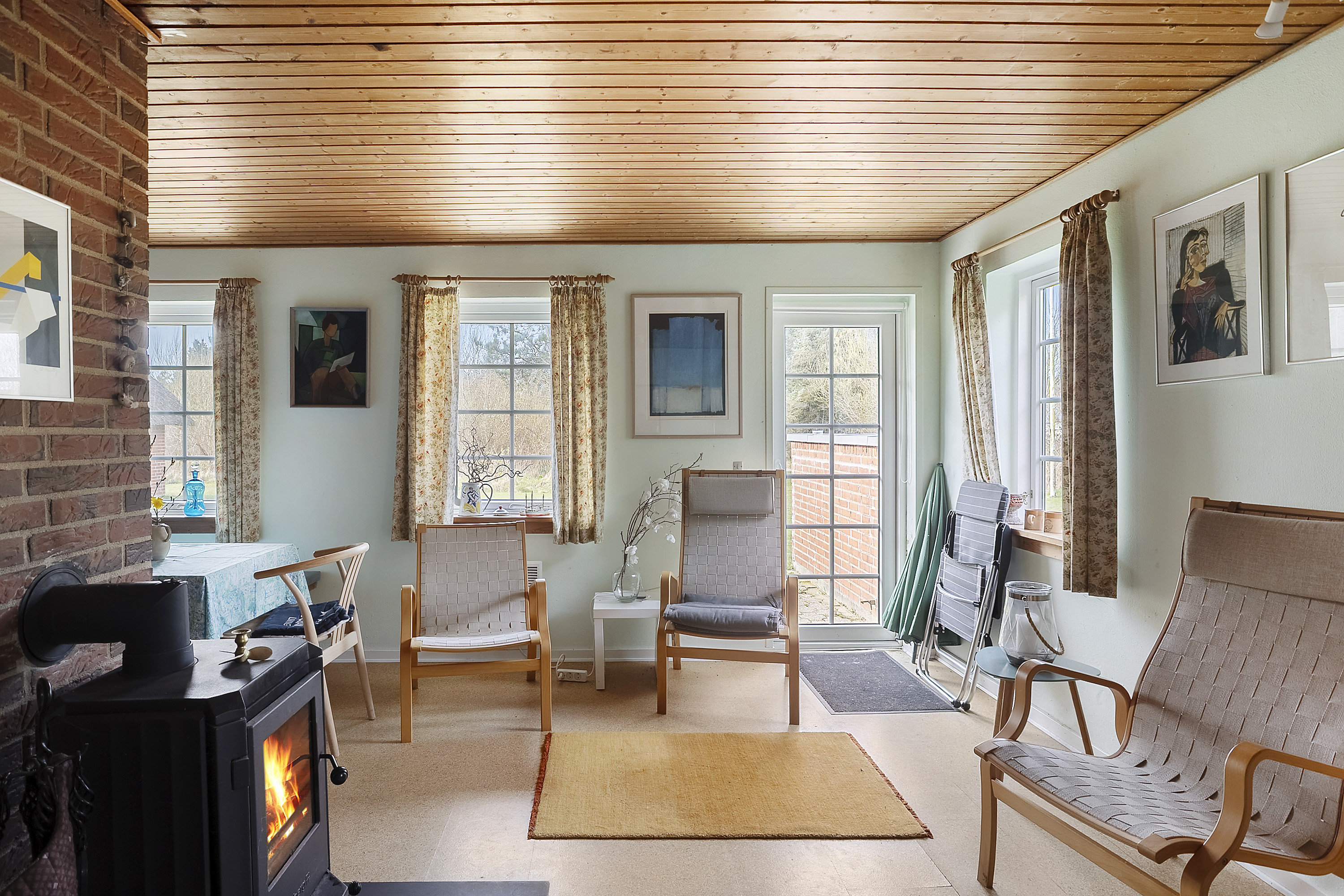 Fremhævet stue billede i fuldskærmstilstand. Billede af Hummelmosevej 17, Vedersø, 6990 Ulfborg