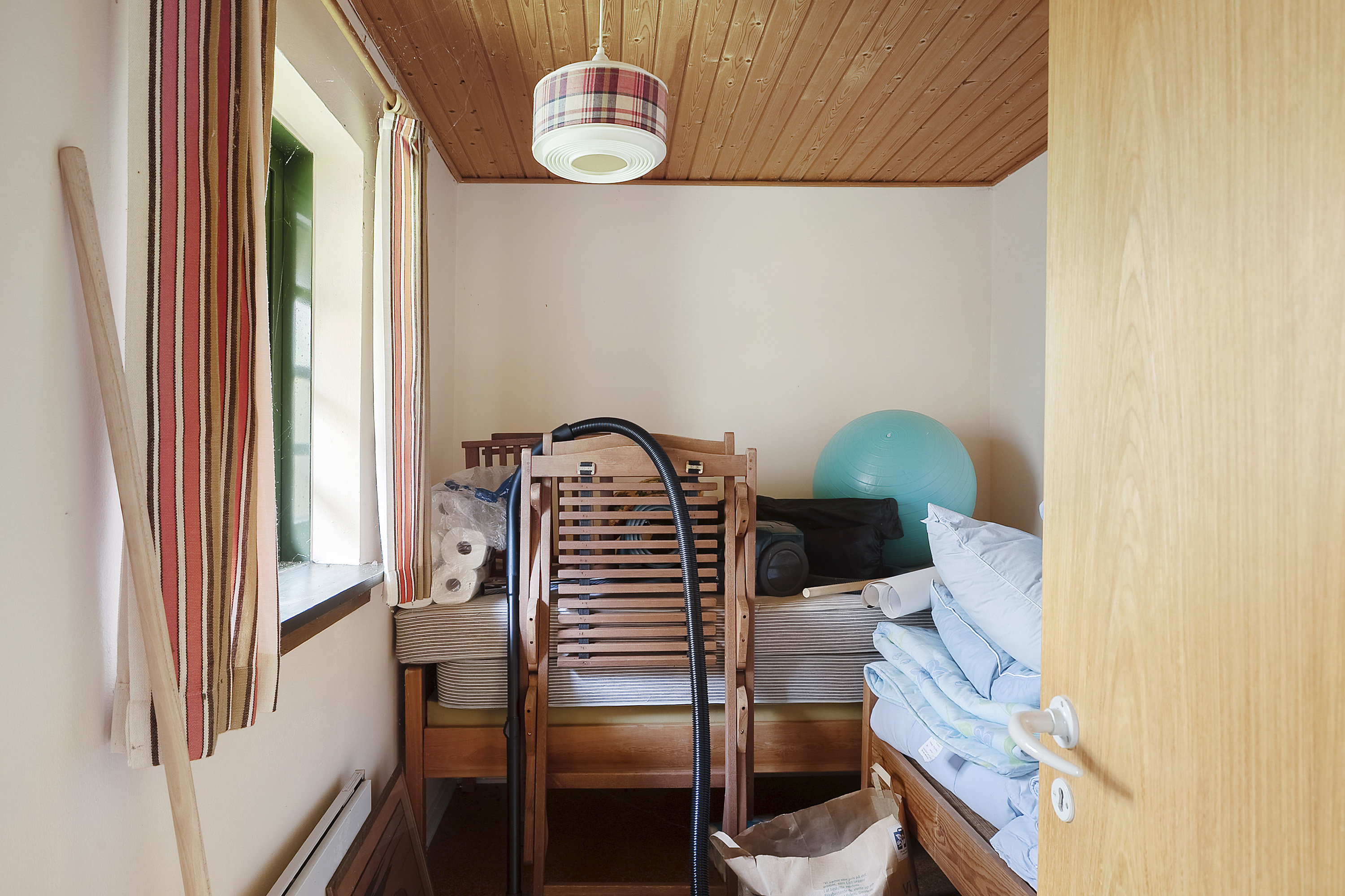 Fremhævet soveværelse billede i fuldskærmstilstand. Billede af Hummelmosevej 17, Vedersø, 6990 Ulfborg