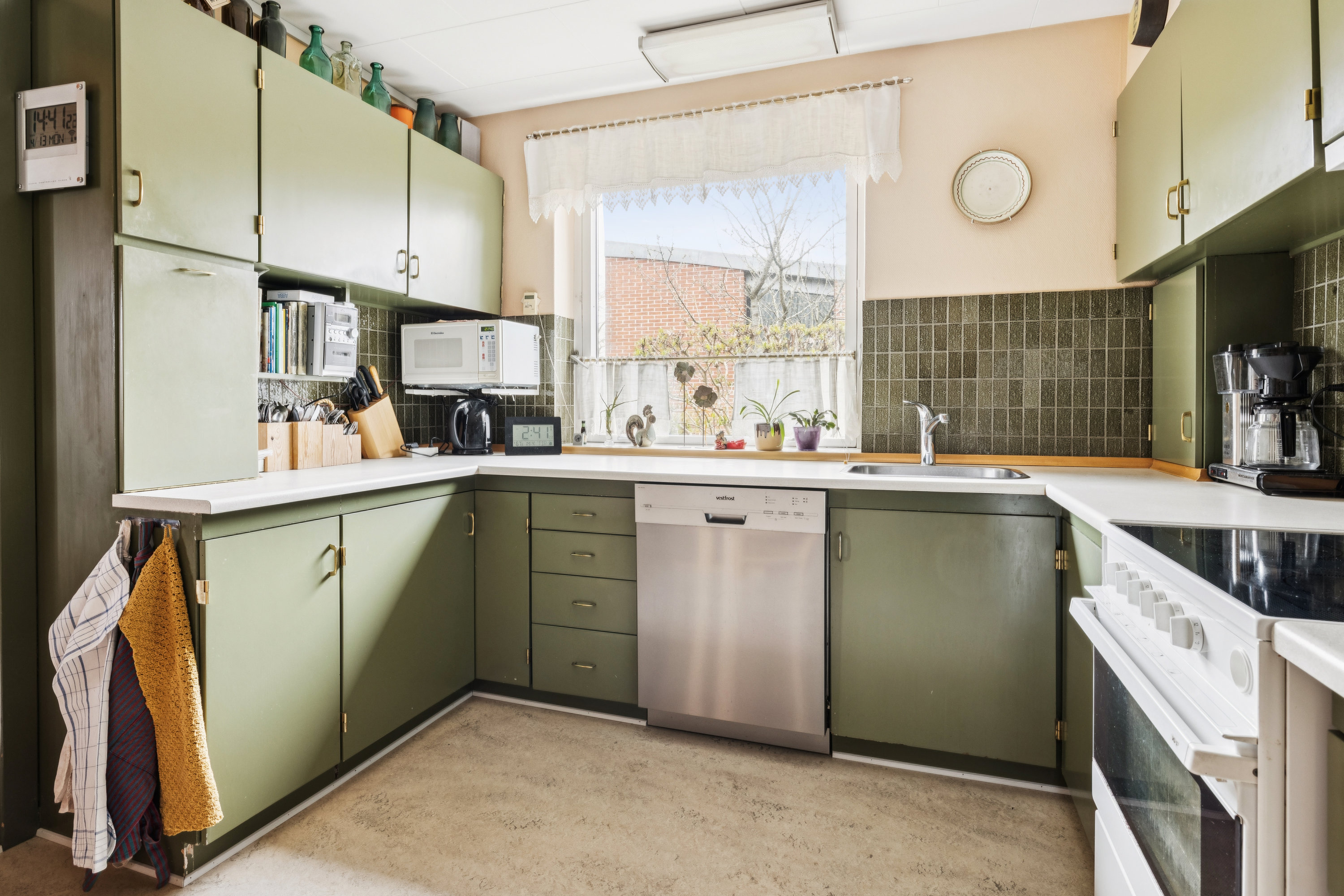 Fremhævet køkken billede i fuldskærmstilstand. Billede af Kløvevej 26, Skørring, 8544 Mørke