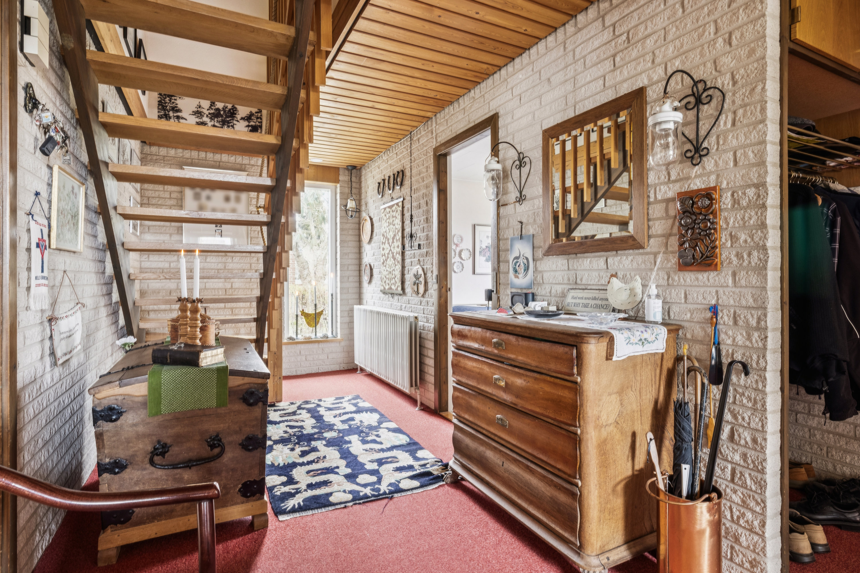 Fremhævet gang billede i fuldskærmstilstand. Billede af Kløvevej 26, Skørring, 8544 Mørke