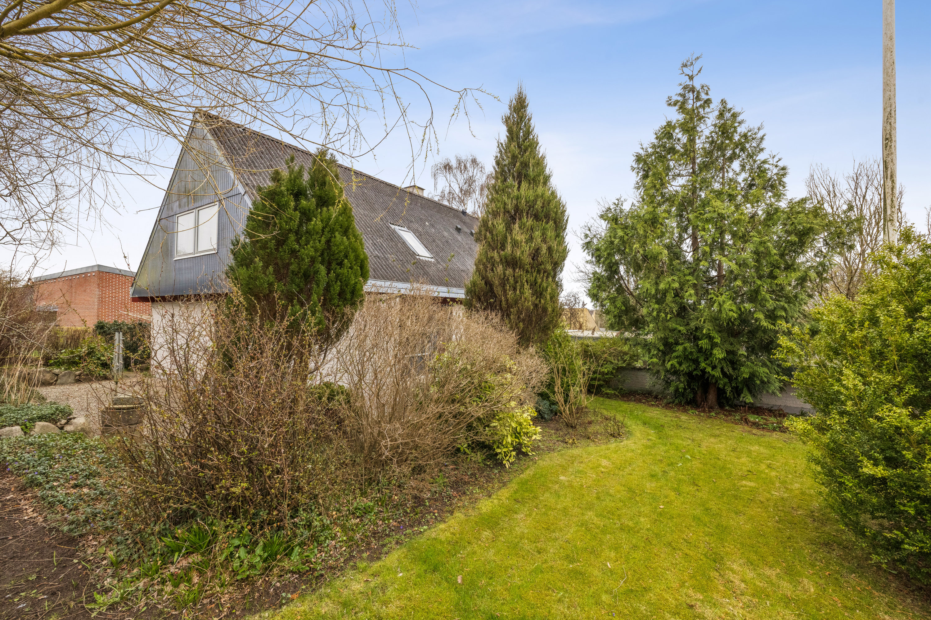 Fremhævet have billede i fuldskærmstilstand. Billede af Kløvevej 26, Skørring, 8544 Mørke