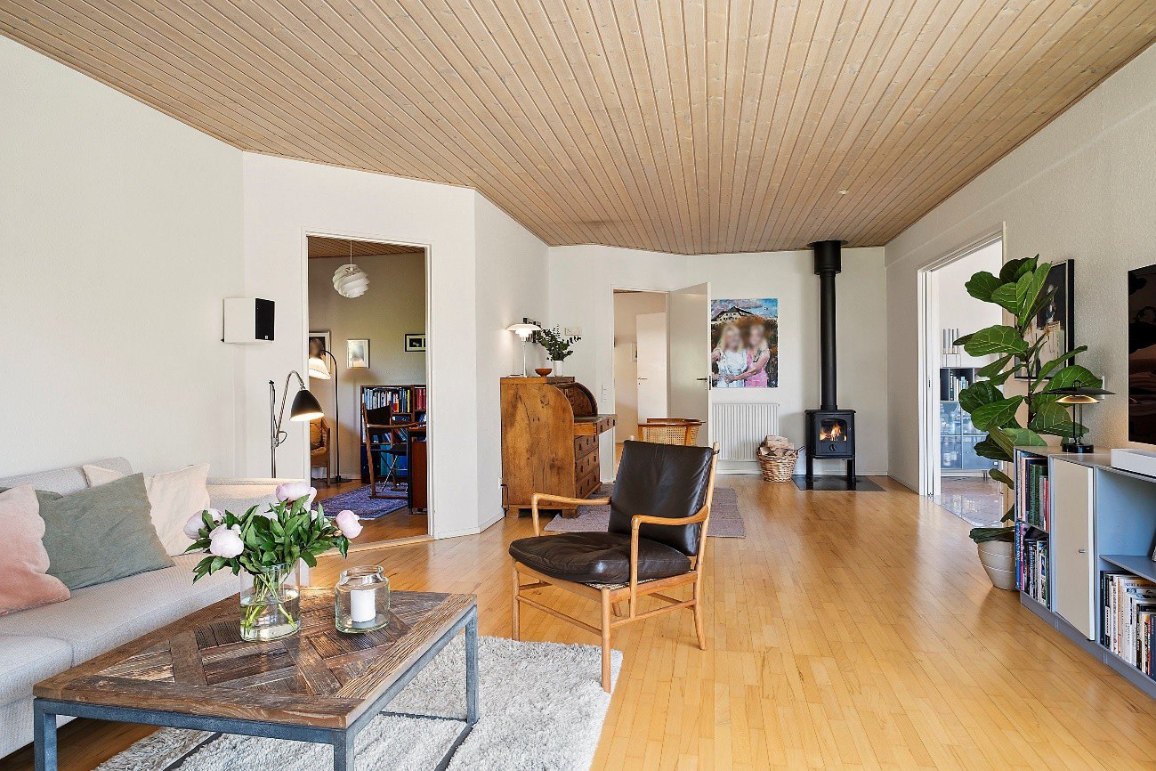 Fremhævet  billede i fuldskærmstilstand. Billede af Furesøkrogen 14, 2830 Virum