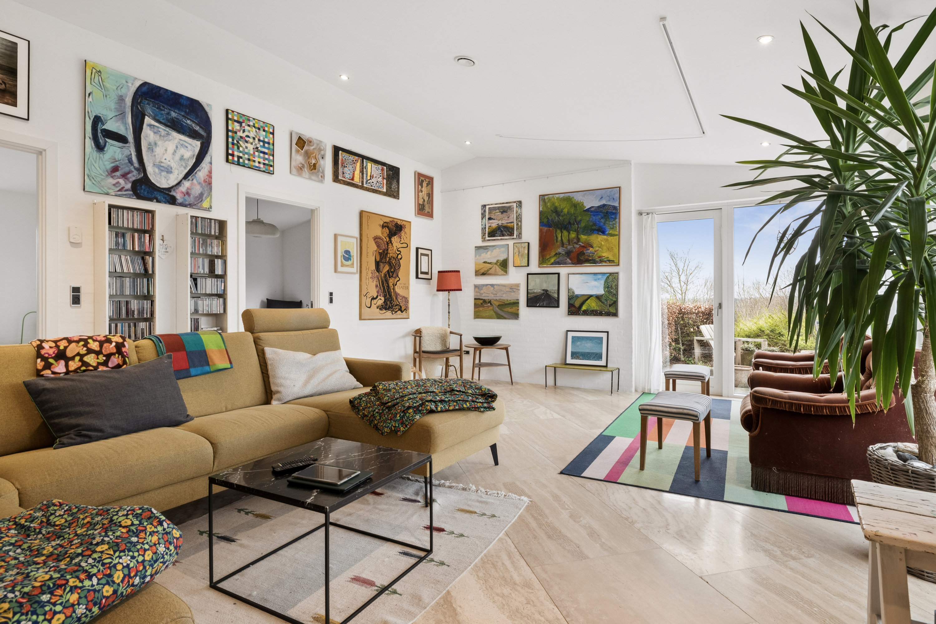 Fremhævet stue billede i fuldskærmstilstand. Billede af Tyrrisvej 20A, Følle, 8410 Rønde