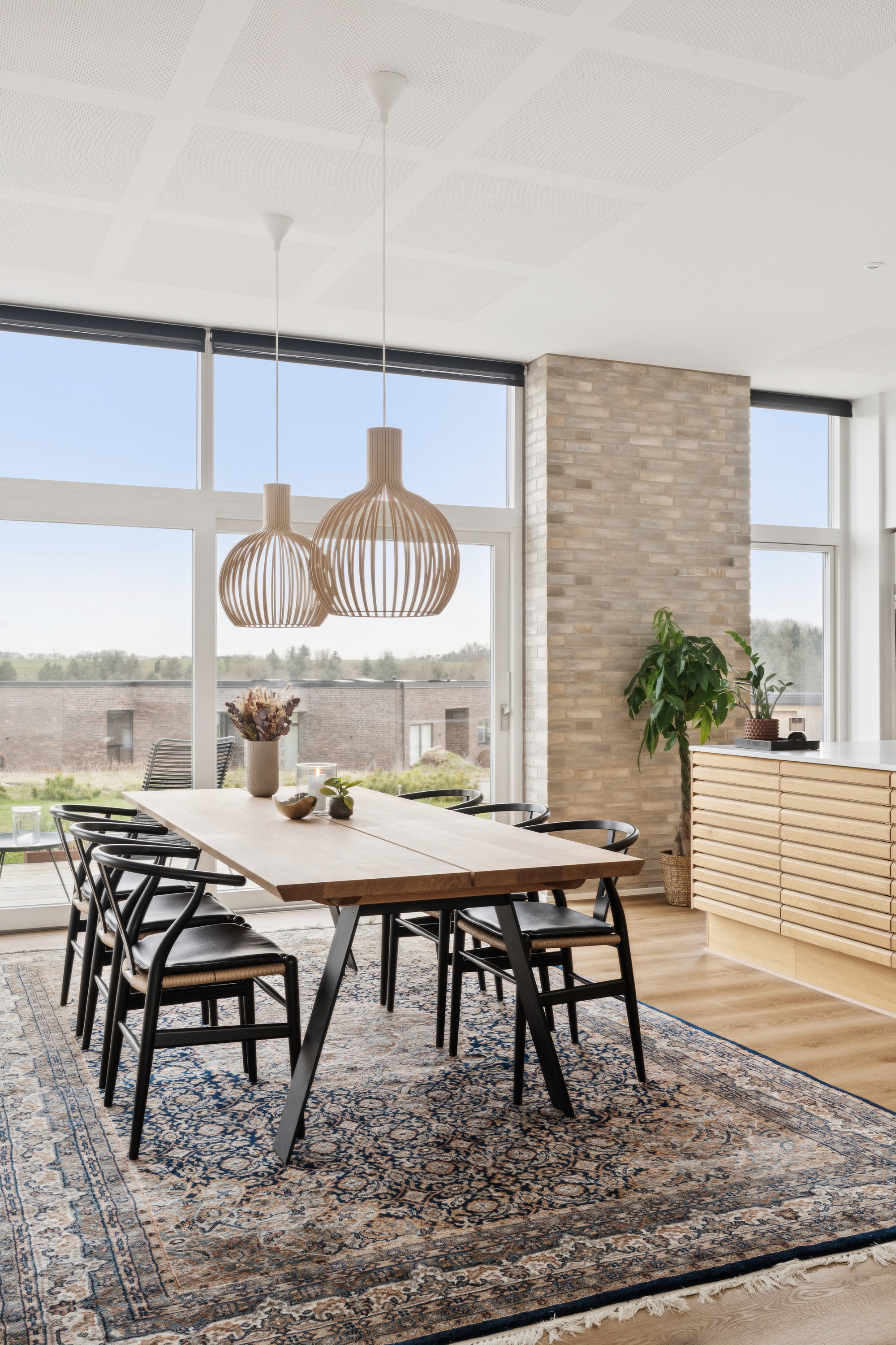 Fremhævet stue billede i fuldskærmstilstand. Billede af Høje Støvring 238, 9530 Støvring