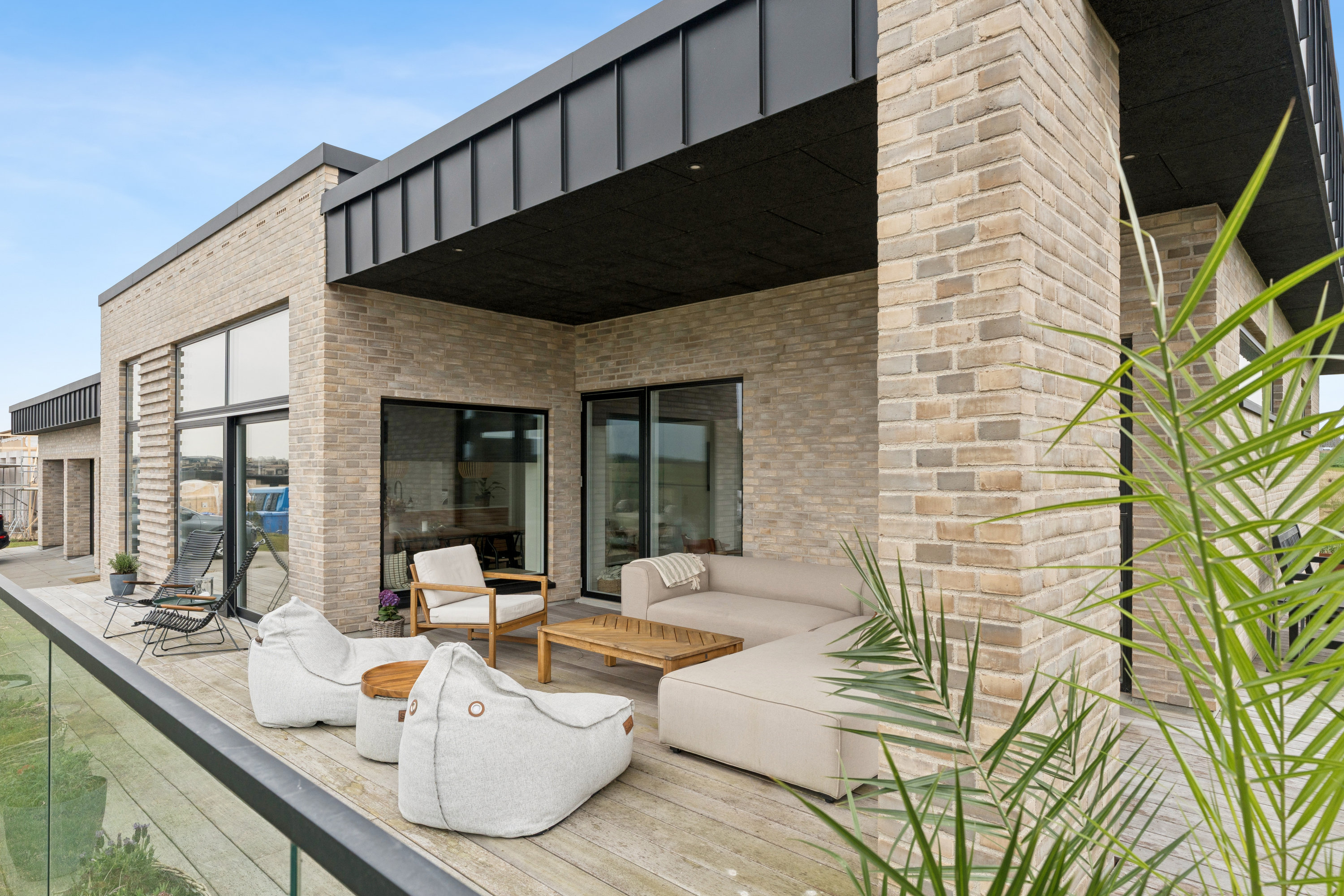 Fremhævet terrasse billede i fuldskærmstilstand. Billede af Høje Støvring 238, 9530 Støvring