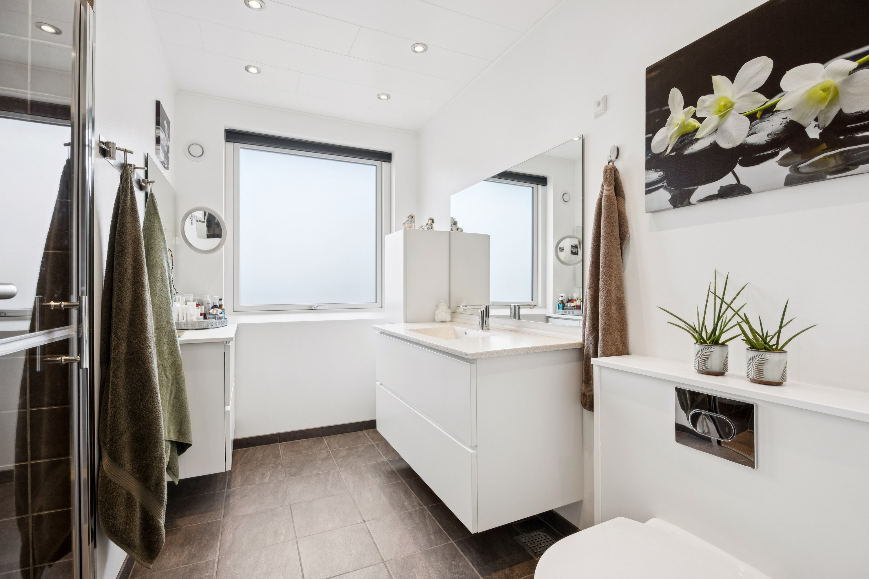 Fremhævet badeværelse billede i fuldskærmstilstand. Billede af Ewaldsvej 9, 4600 Køge