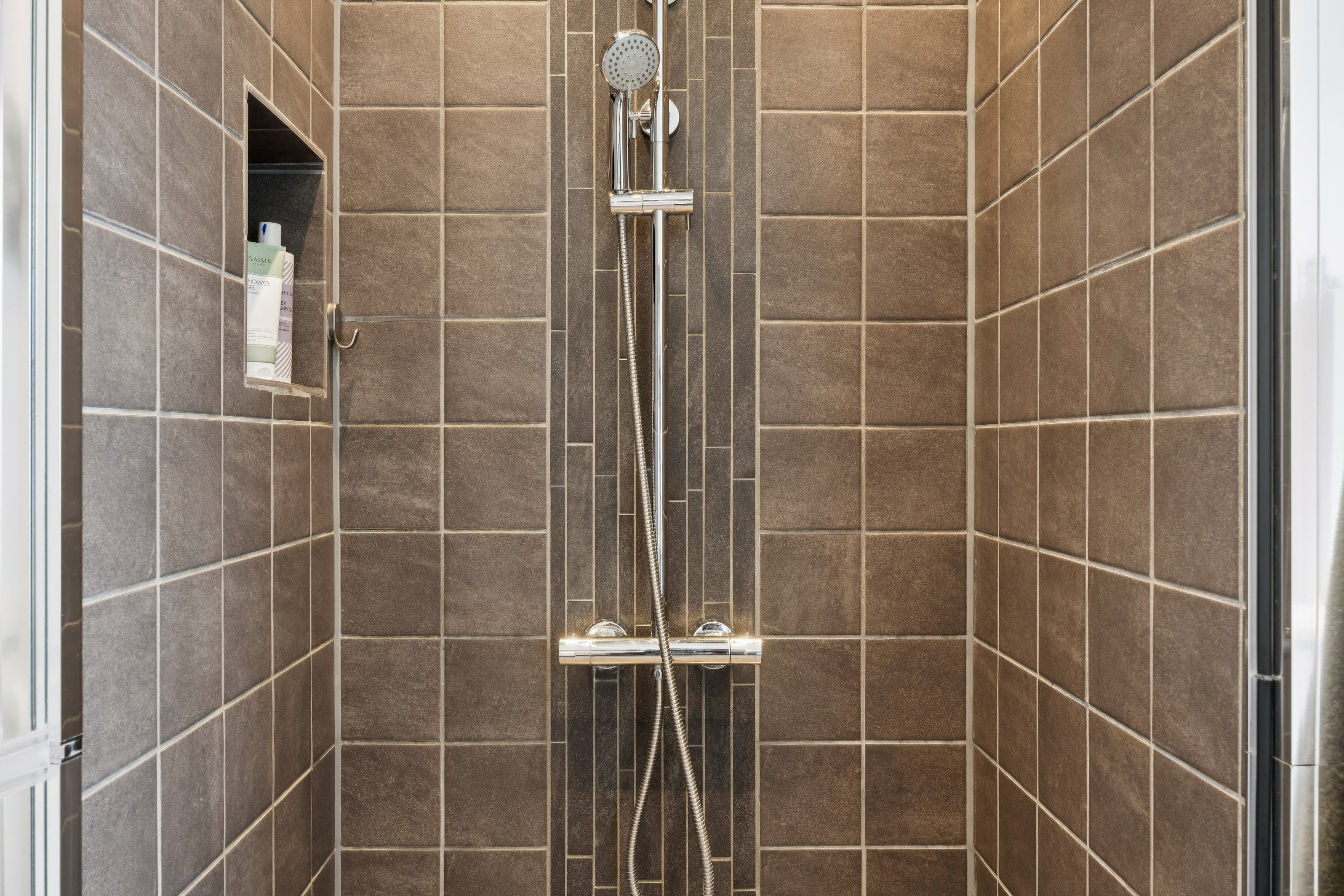 Fremhævet badeværelse billede i fuldskærmstilstand. Billede af Ewaldsvej 9, 4600 Køge