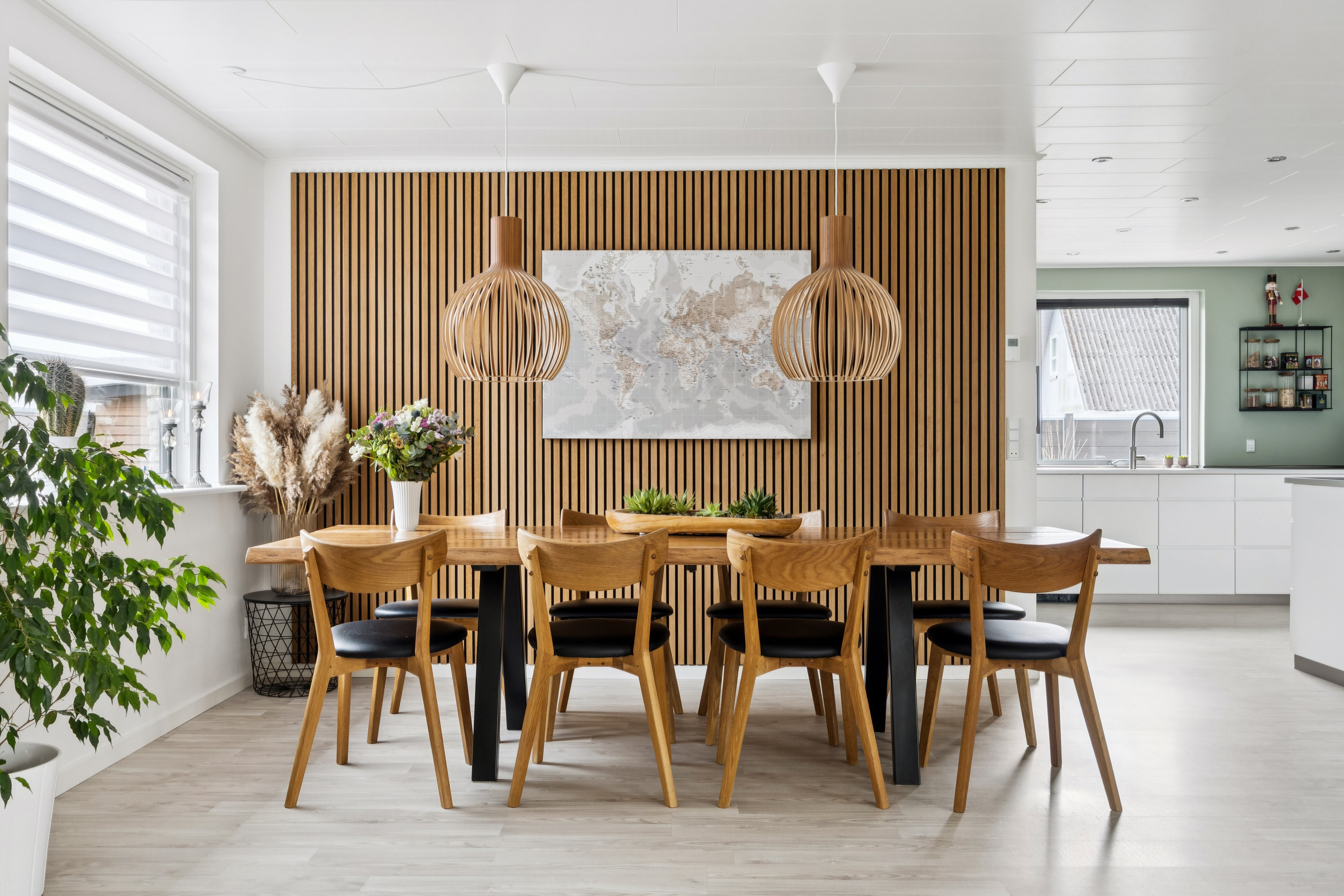 Fremhævet spisestue billede i fuldskærmstilstand. Billede af Ewaldsvej 9, 4600 Køge