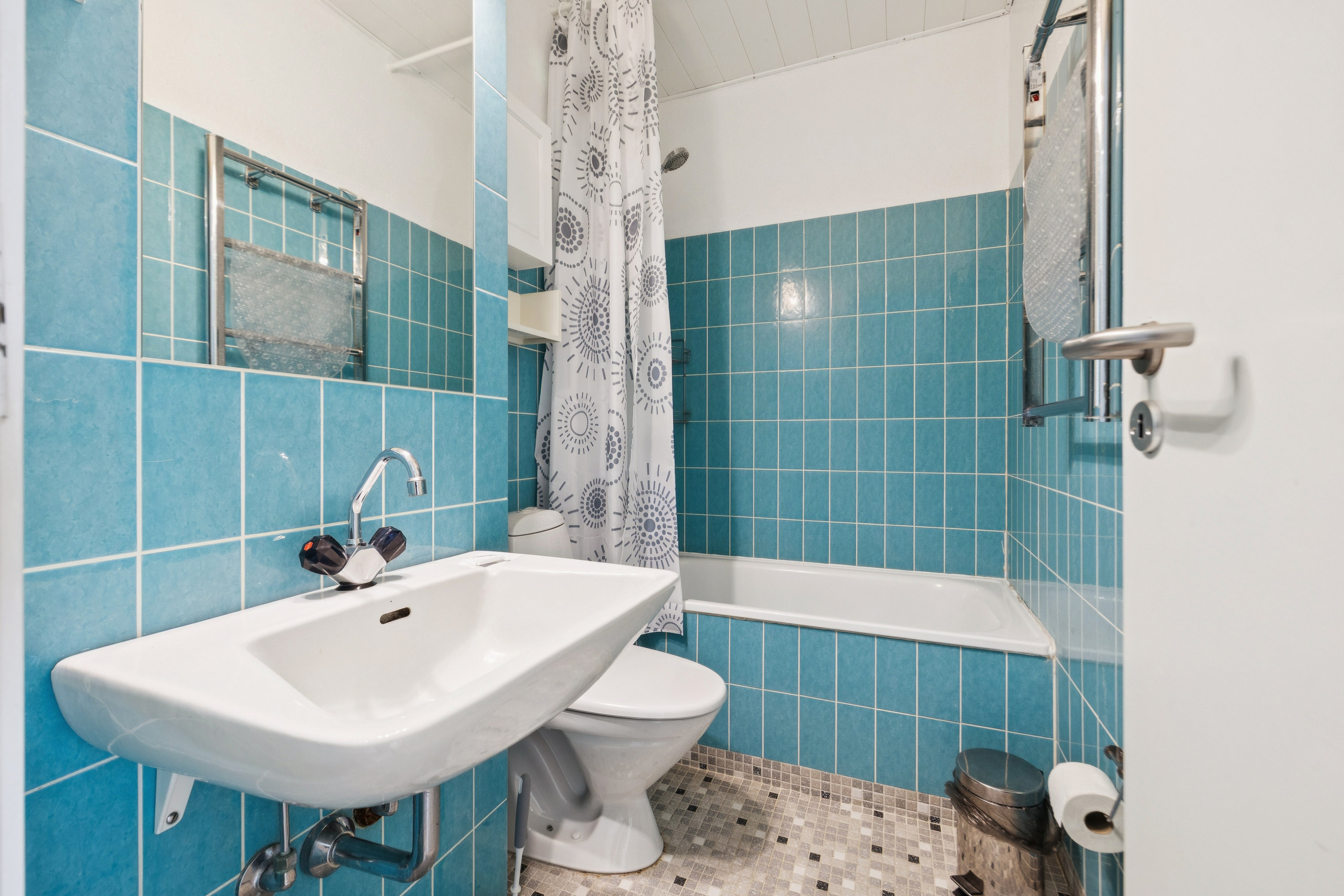 Fremhævet badeværelse billede i fuldskærmstilstand. Billede af Fægangsvej 11B, 1. 205., Bønnerup Strand, 8585 Glesborg