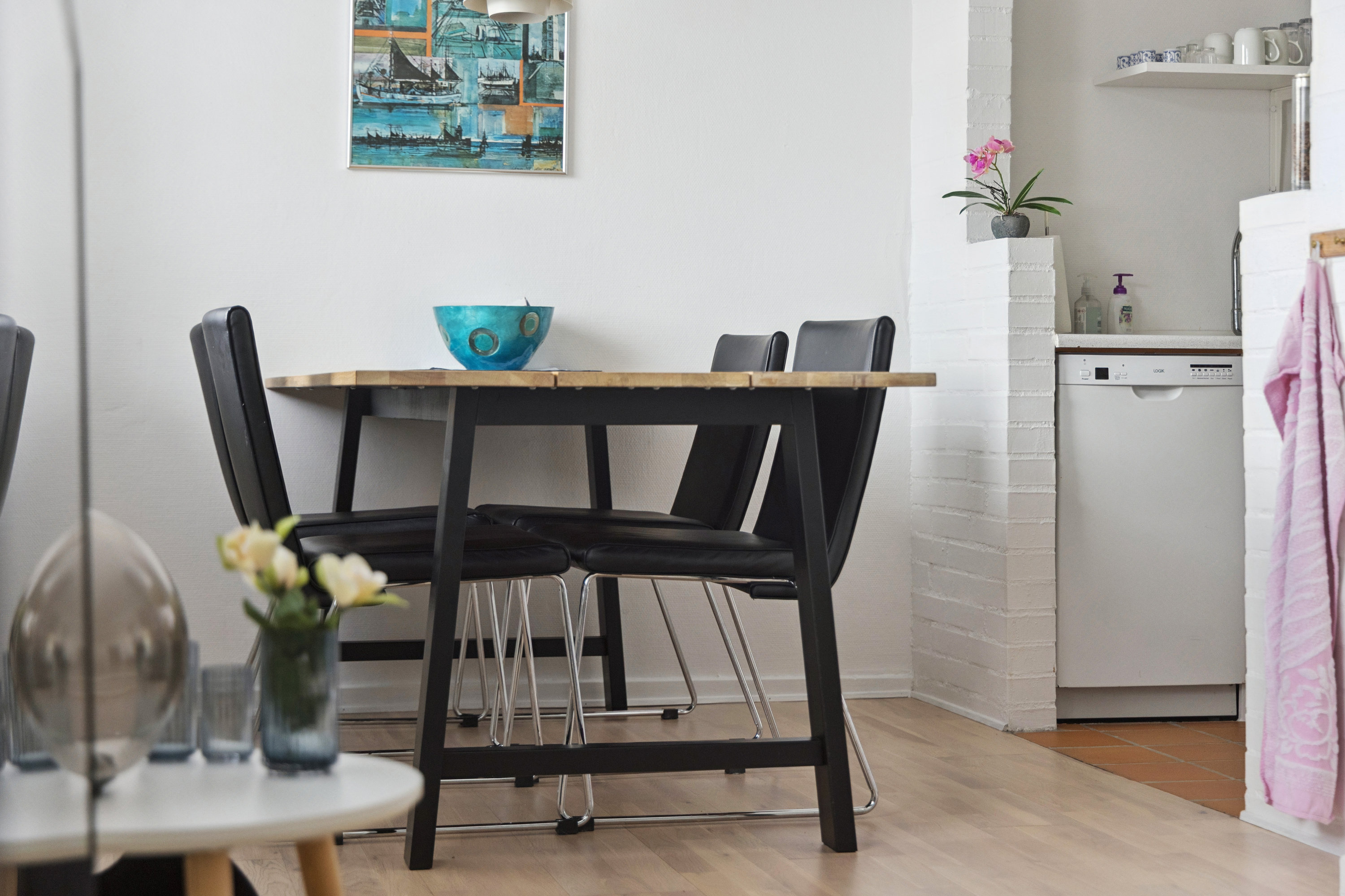 Fremhævet stue billede i fuldskærmstilstand. Billede af Hedevej 33, 9990 Skagen