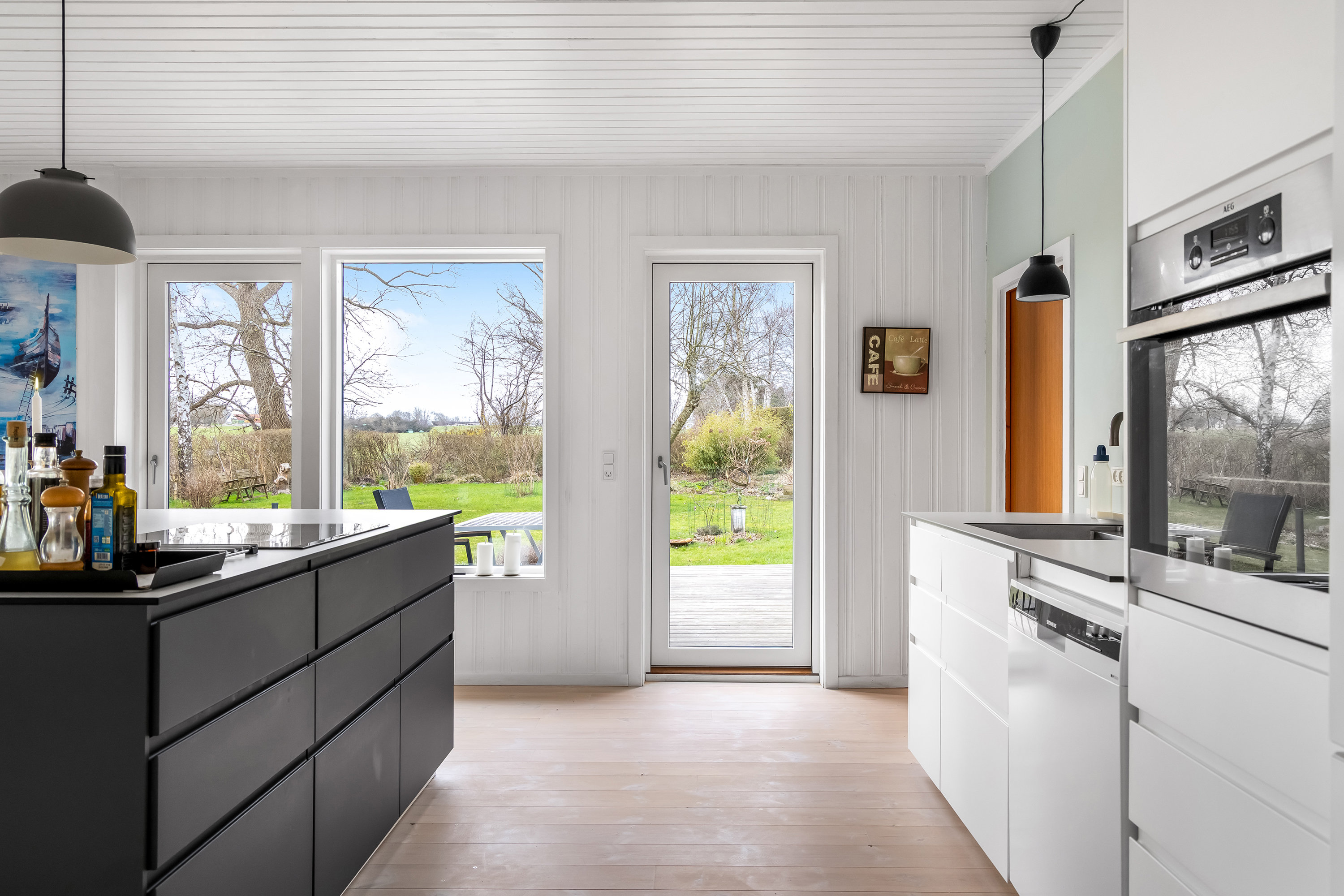 Fremhævet køkken billede i fuldskærmstilstand. Billede af Skallemose-Kjæret 6, Udsholt, 3230 Græsted