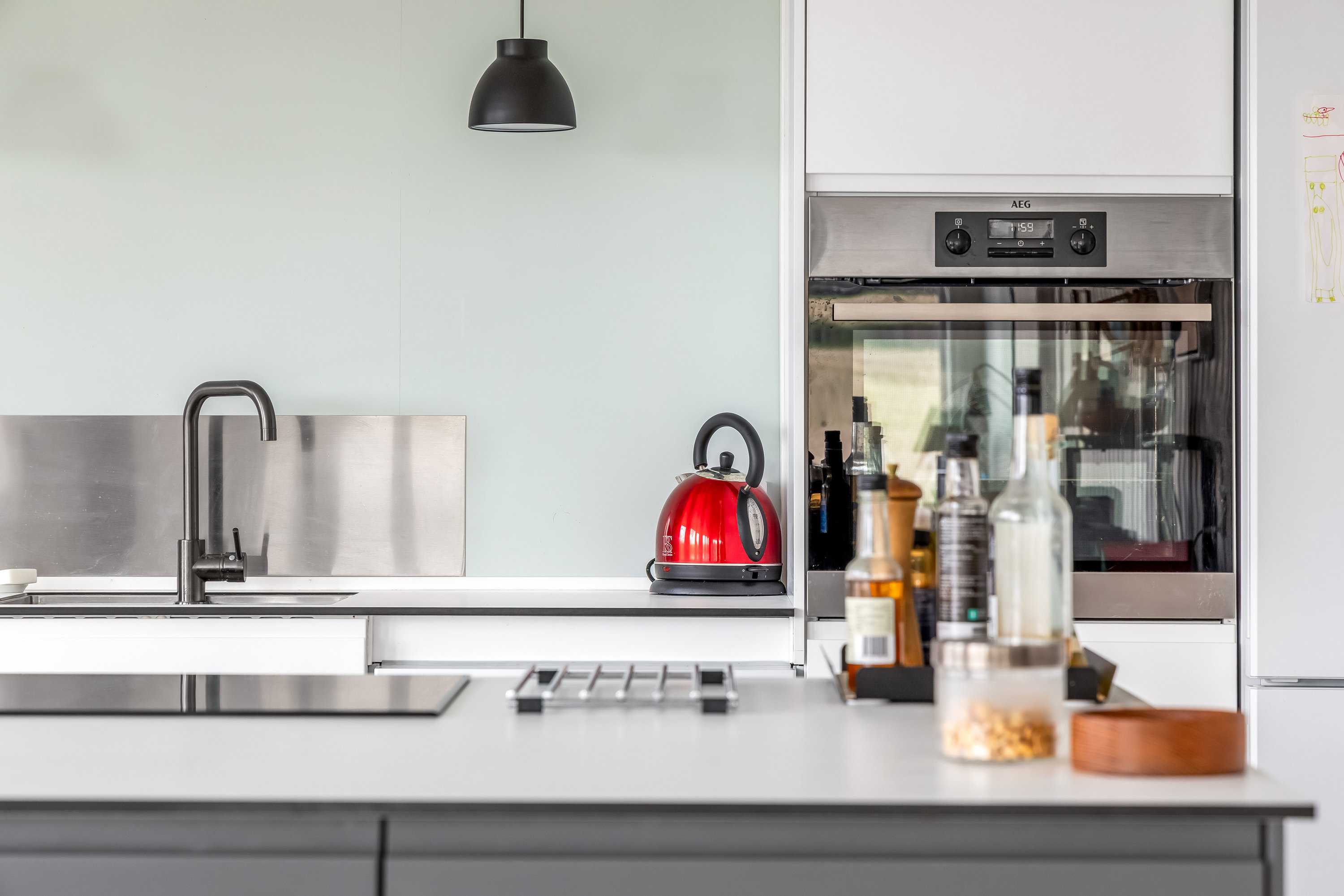 Fremhævet køkken billede i fuldskærmstilstand. Billede af Skallemose-Kjæret 6, Udsholt, 3230 Græsted