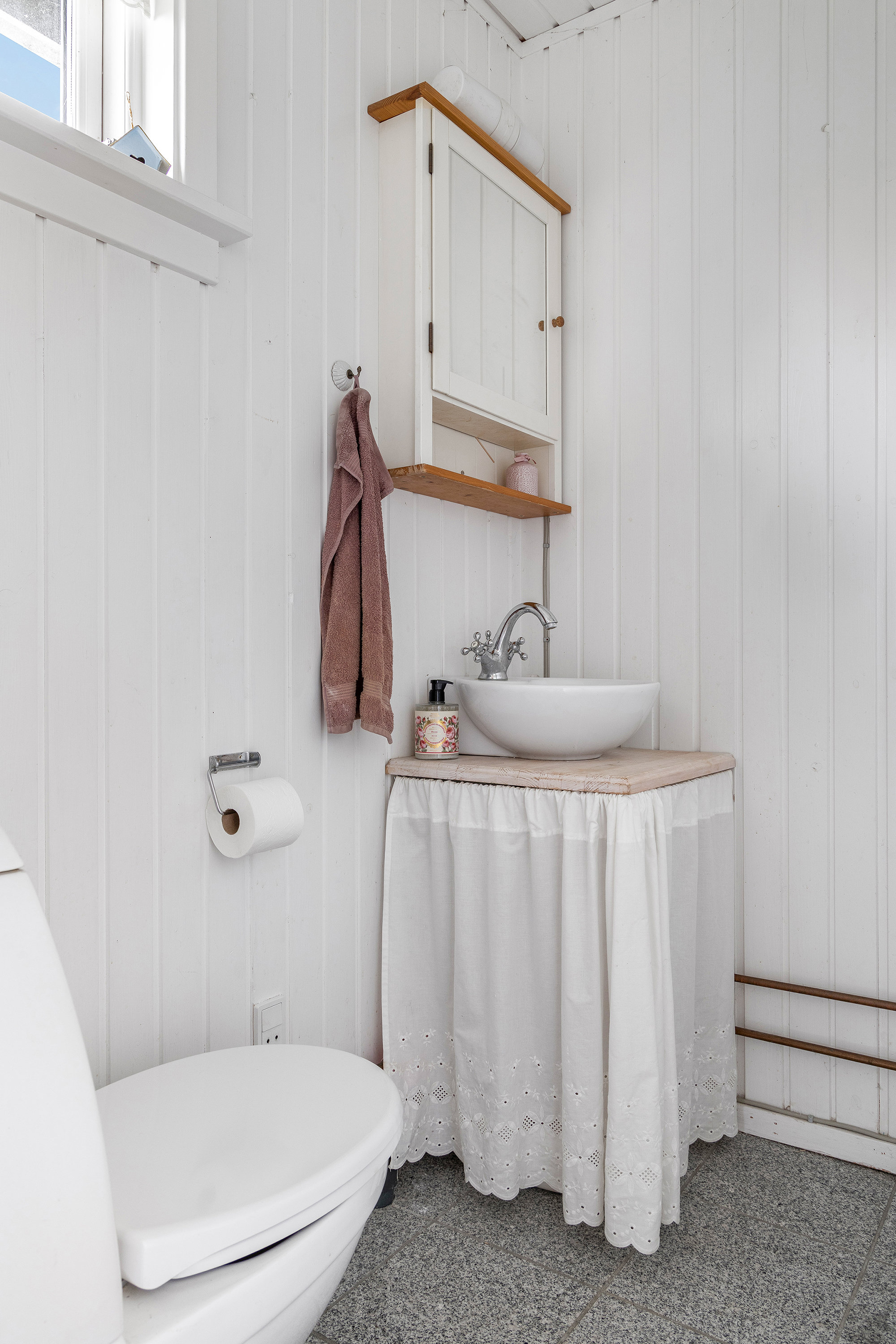 Fremhævet anneks billede i fuldskærmstilstand. Billede af Nellikevej 16, Smidstrup, 3250 Gilleleje