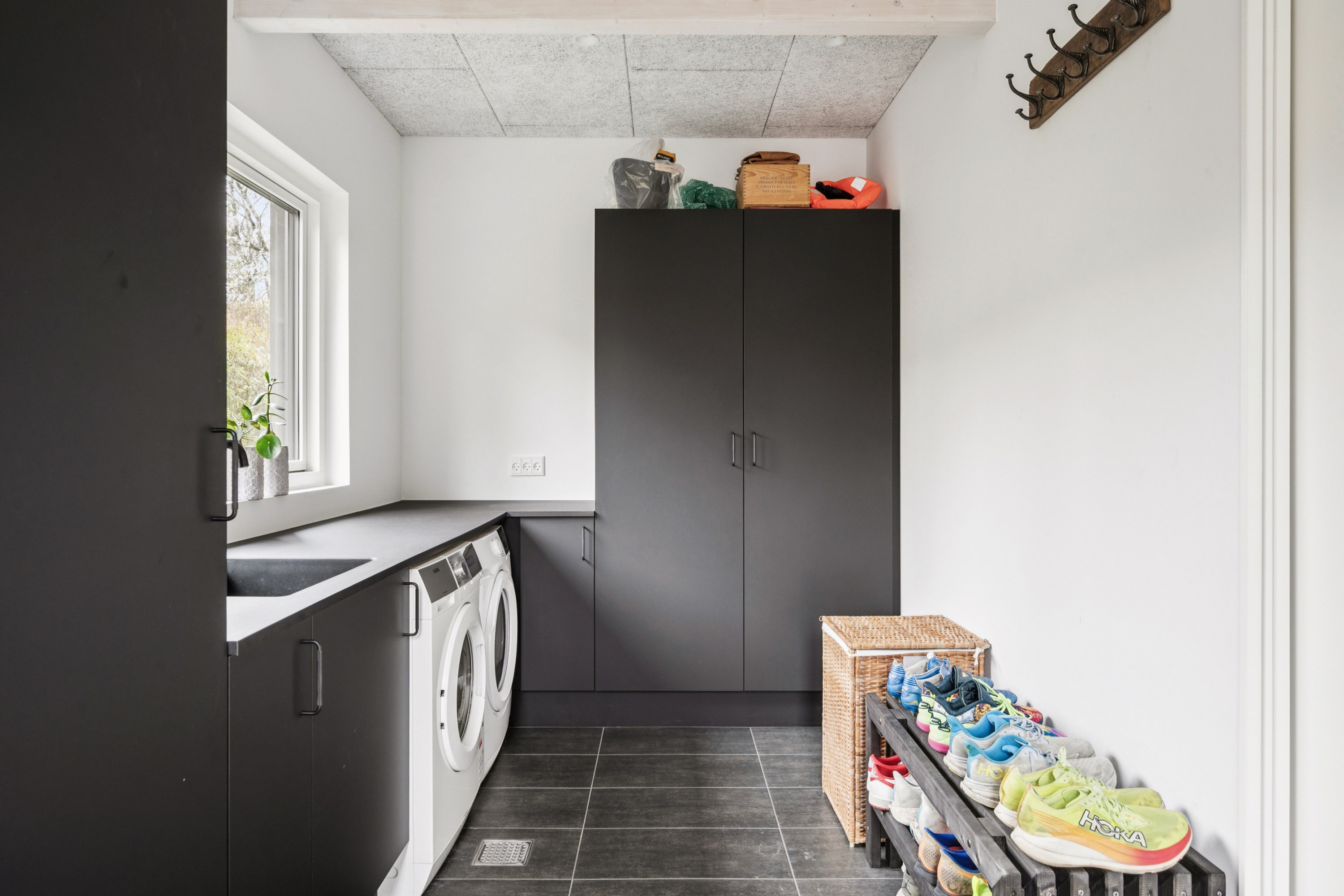 Fremhævet værelse billede i fuldskærmstilstand. Billede af Klirevej 14, 8250 Egå