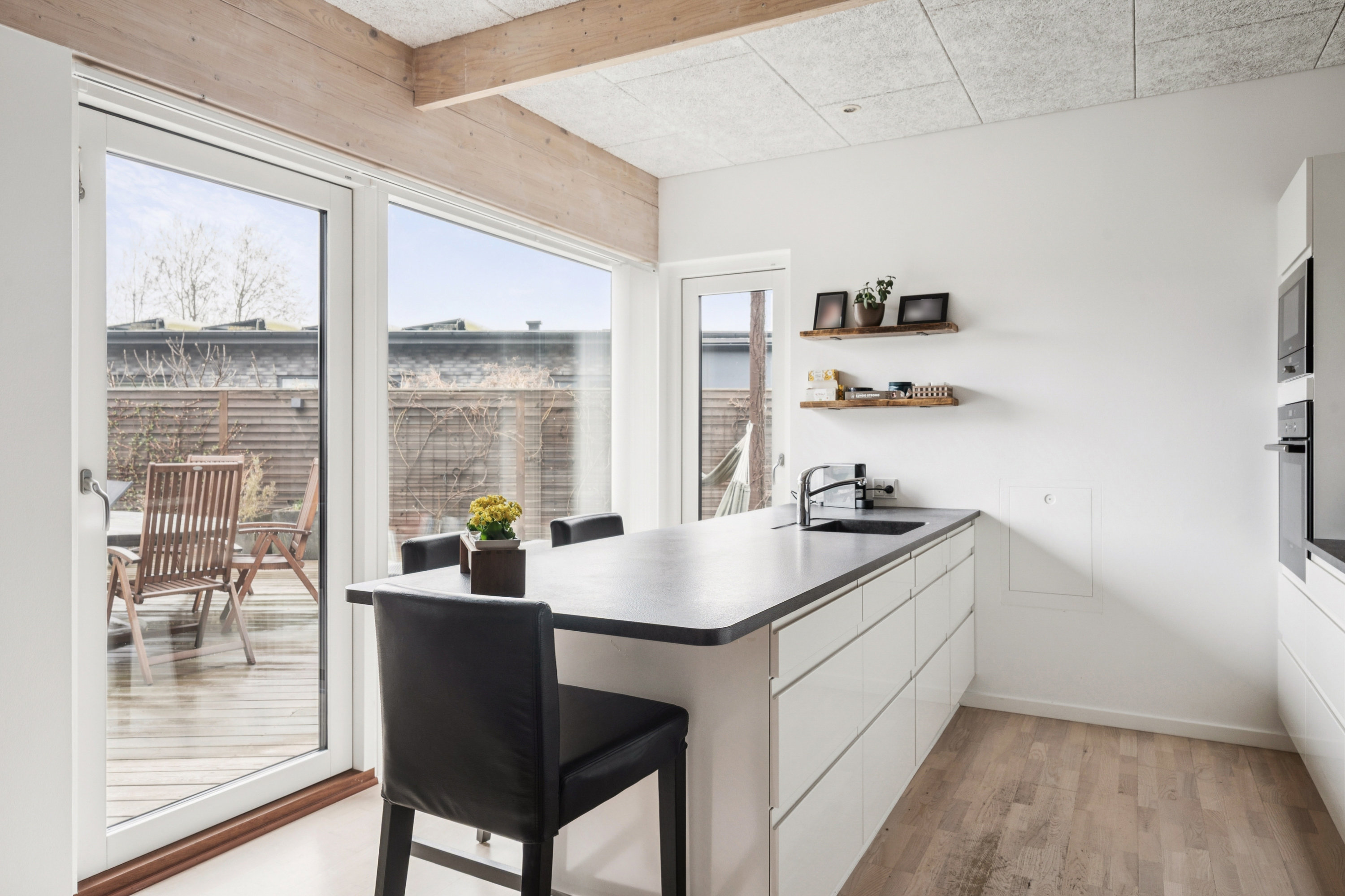 Fremhævet køkken billede i fuldskærmstilstand. Billede af Klirevej 14, 8250 Egå