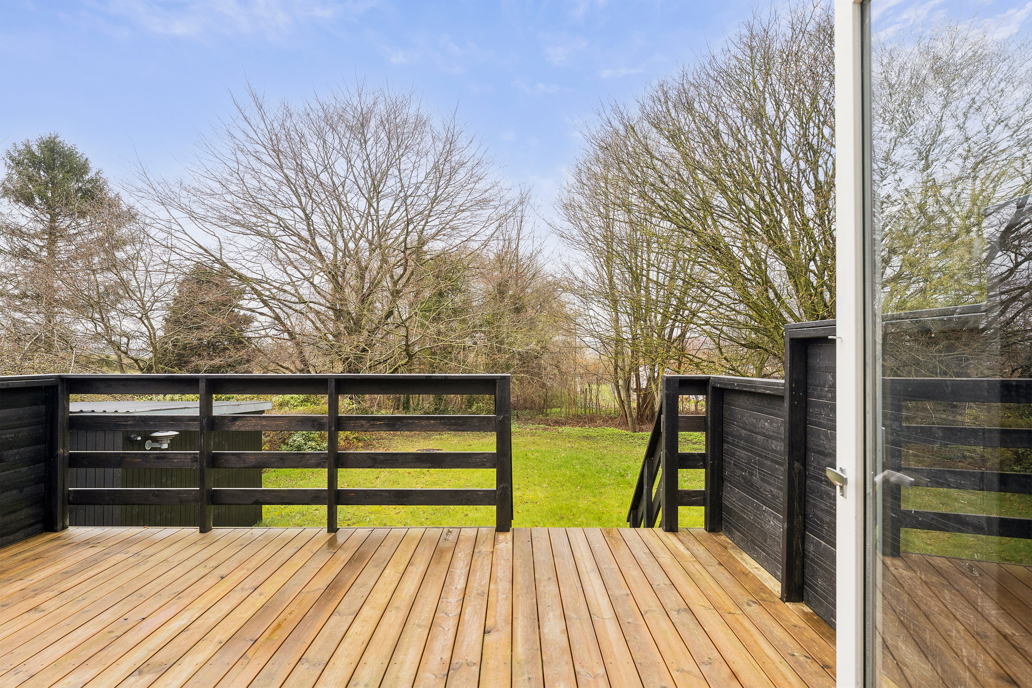 Fremhævet terrasse billede i fuldskærmstilstand. Billede af Kærgade 86, 8940 Randers SV