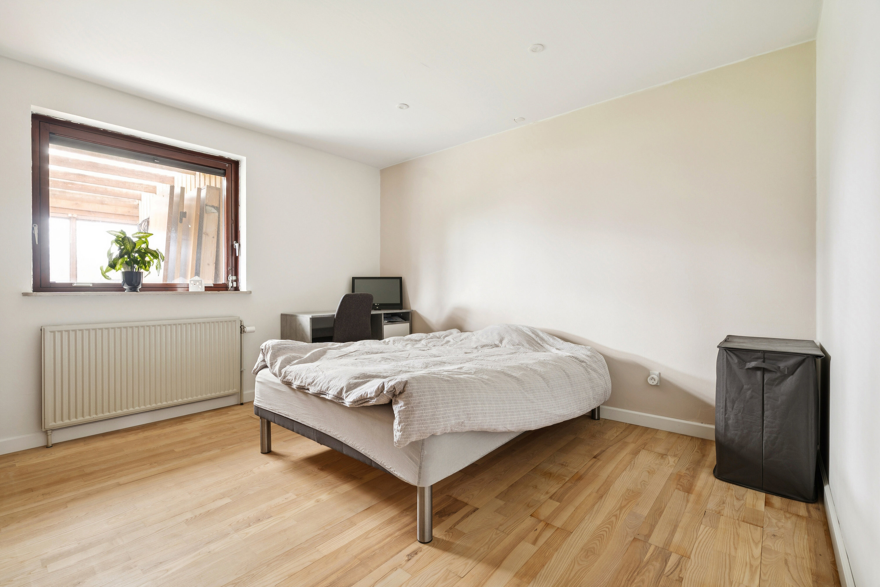 Fremhævet soveværelse billede i fuldskærmstilstand. Billede af Fasanvej 16, 4700 Næstved