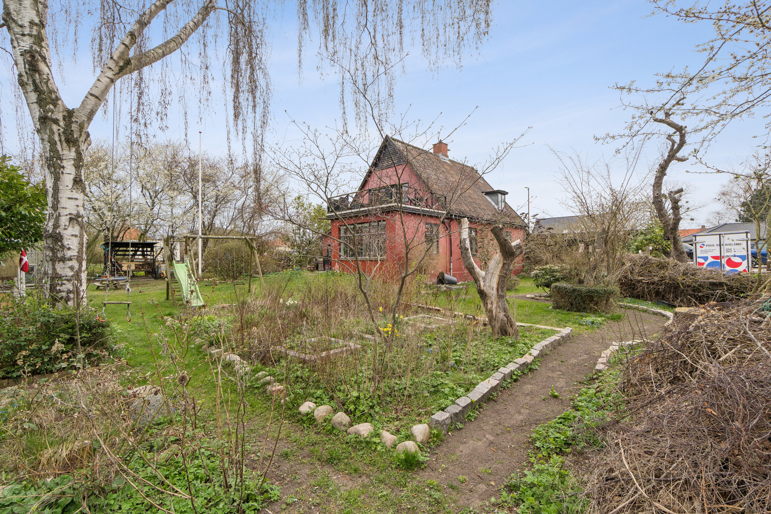 Fremhævet set fra haven billede i fuldskærmstilstand. Billede af Jyllingevej 175, 2610 Rødovre