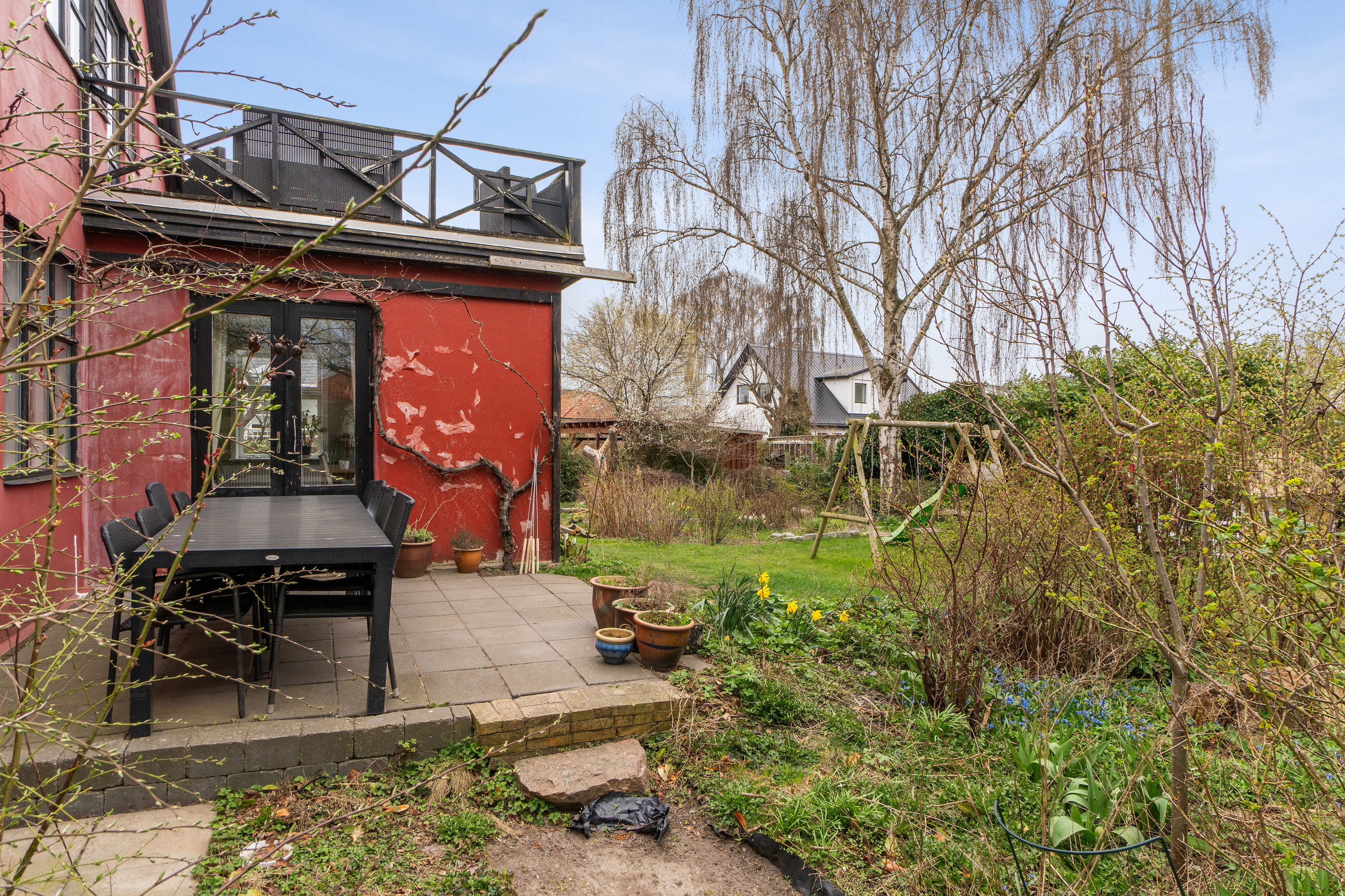 Fremhævet set fra haven billede i fuldskærmstilstand. Billede af Jyllingevej 175, 2610 Rødovre