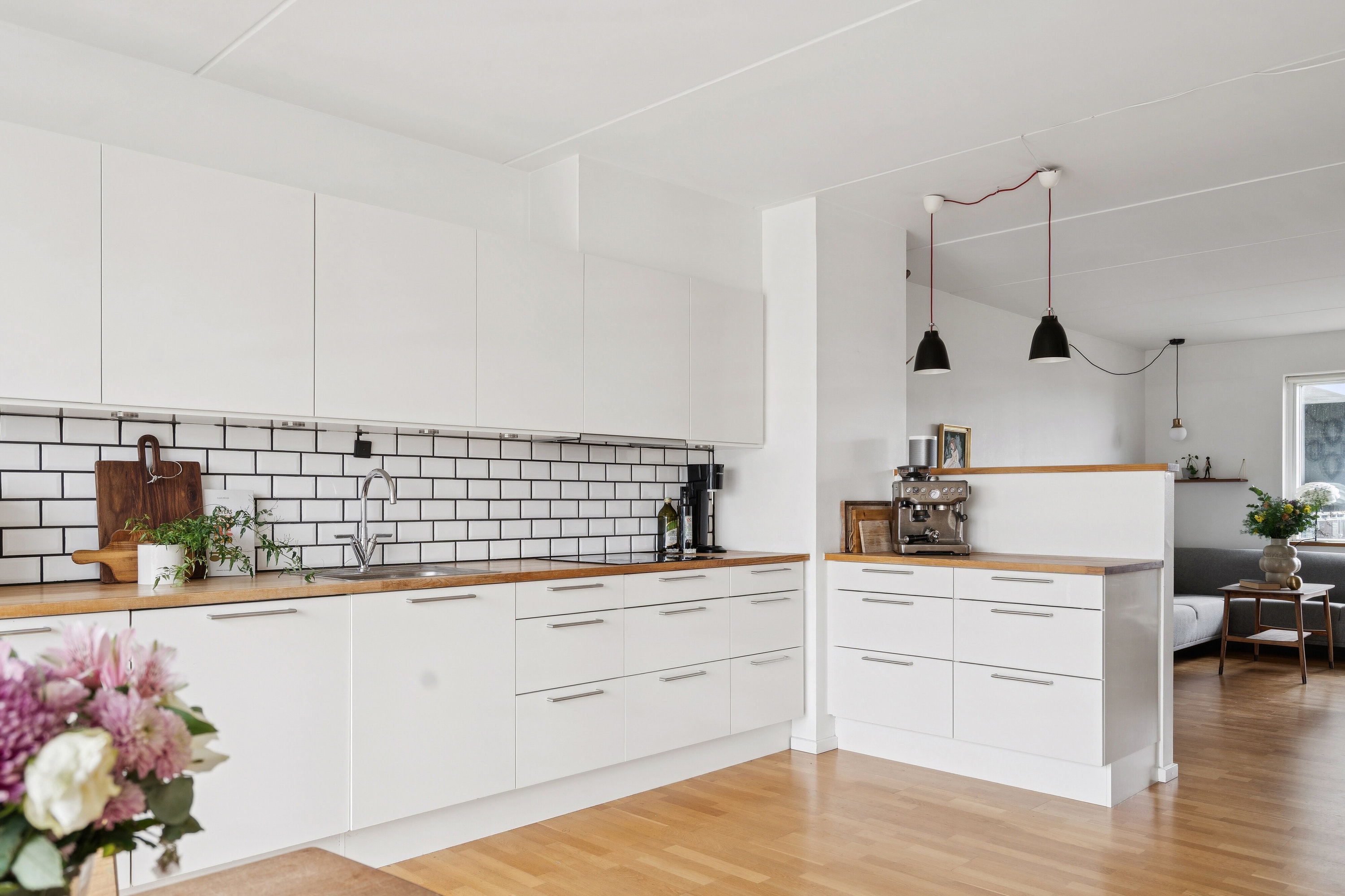 Fremhævet køkken billede i fuldskærmstilstand. Billede af Tom Kristensens Vej 28, 5. tv., 2300 København S